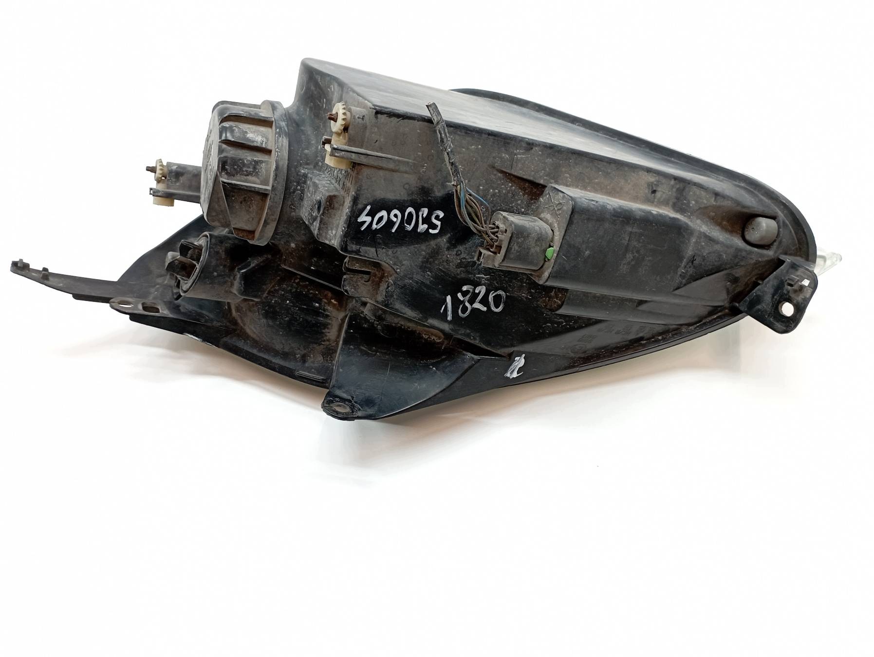 light front right EU before LIFT Ford Fiesta Mk6 (2002-2008)