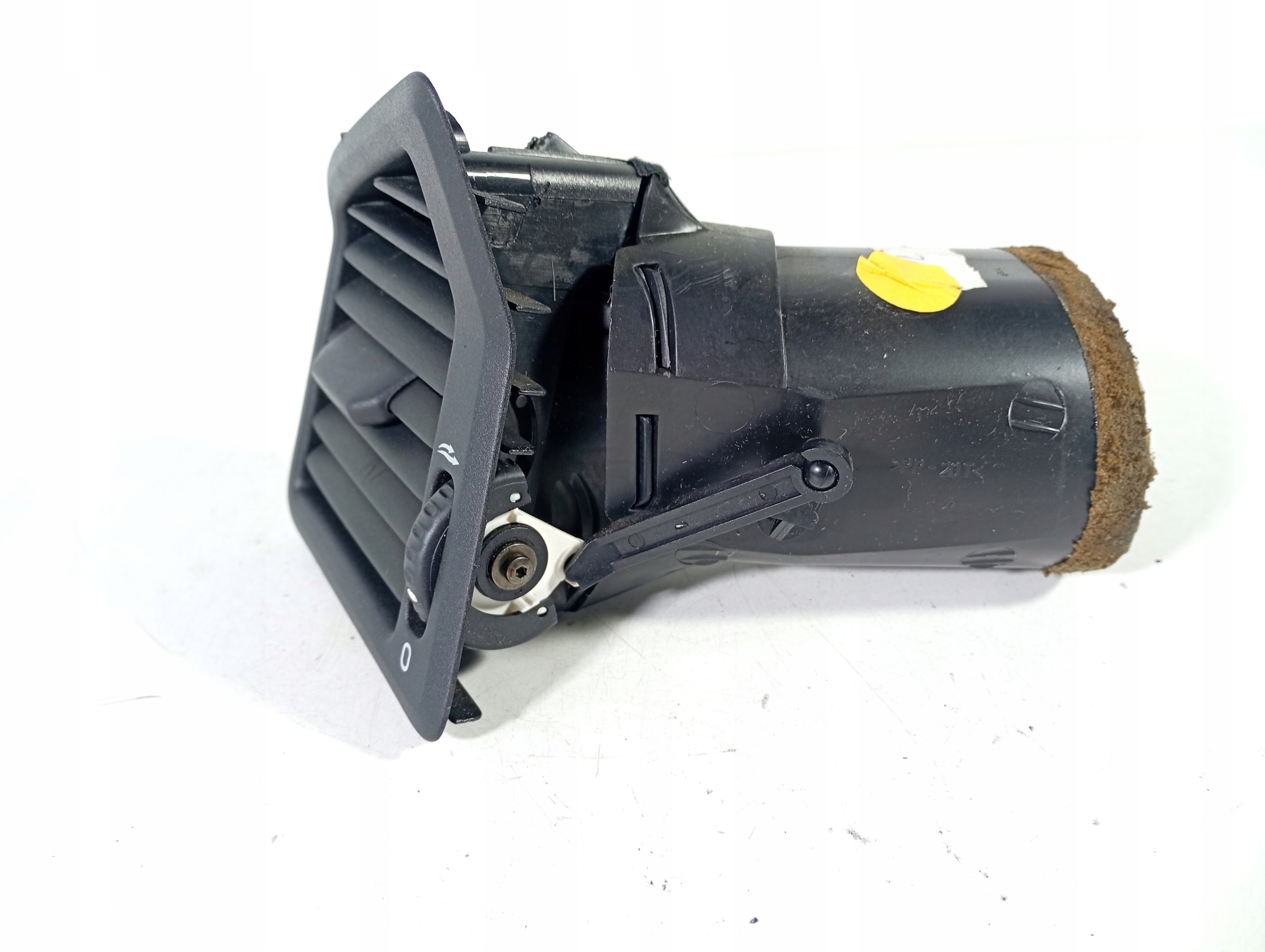 Volvo S60 00-10 grid air conditioning devices air left driver´s OE 3409373