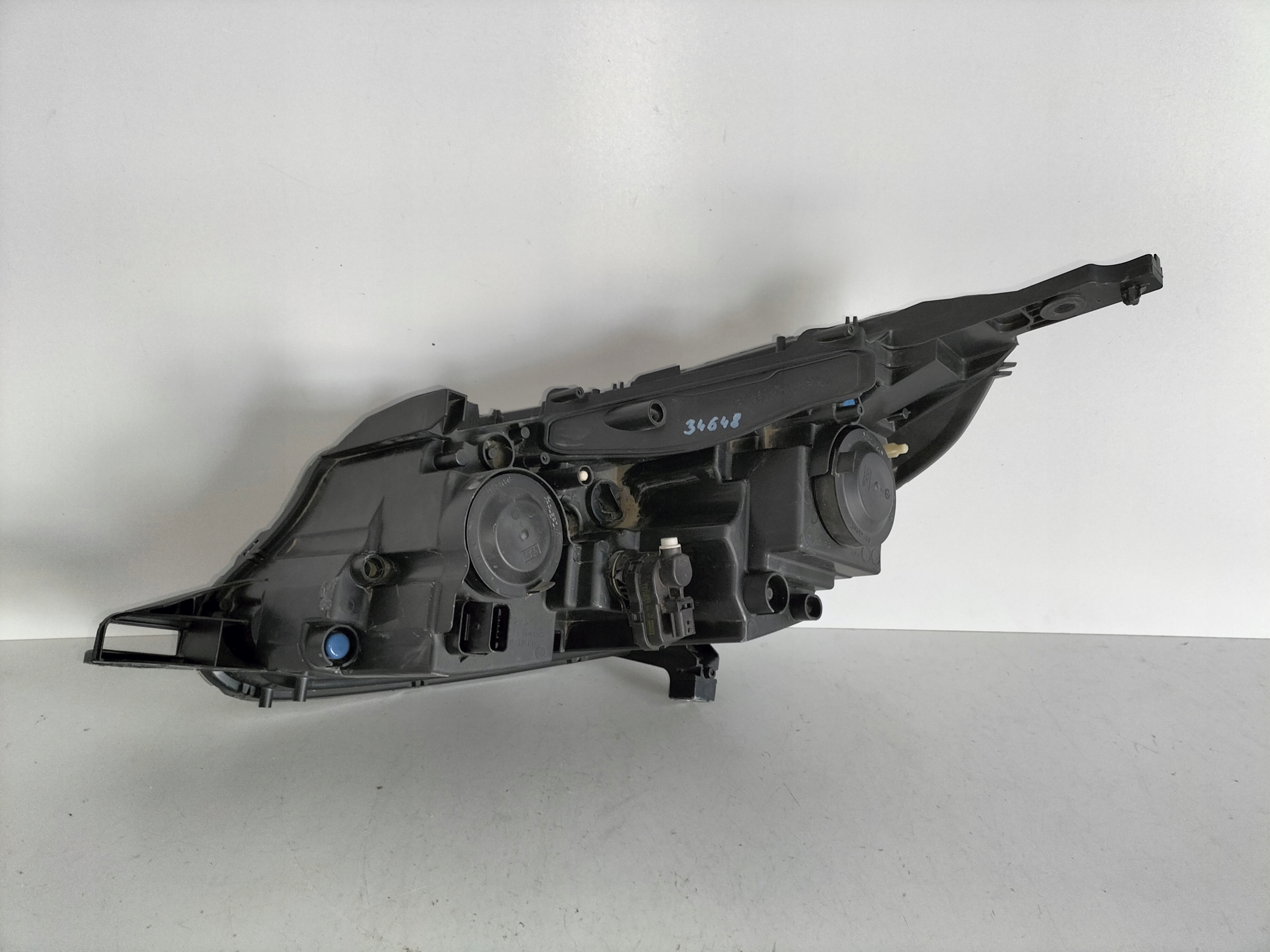 light front reflektor right PEUGEOT 2008 13-16