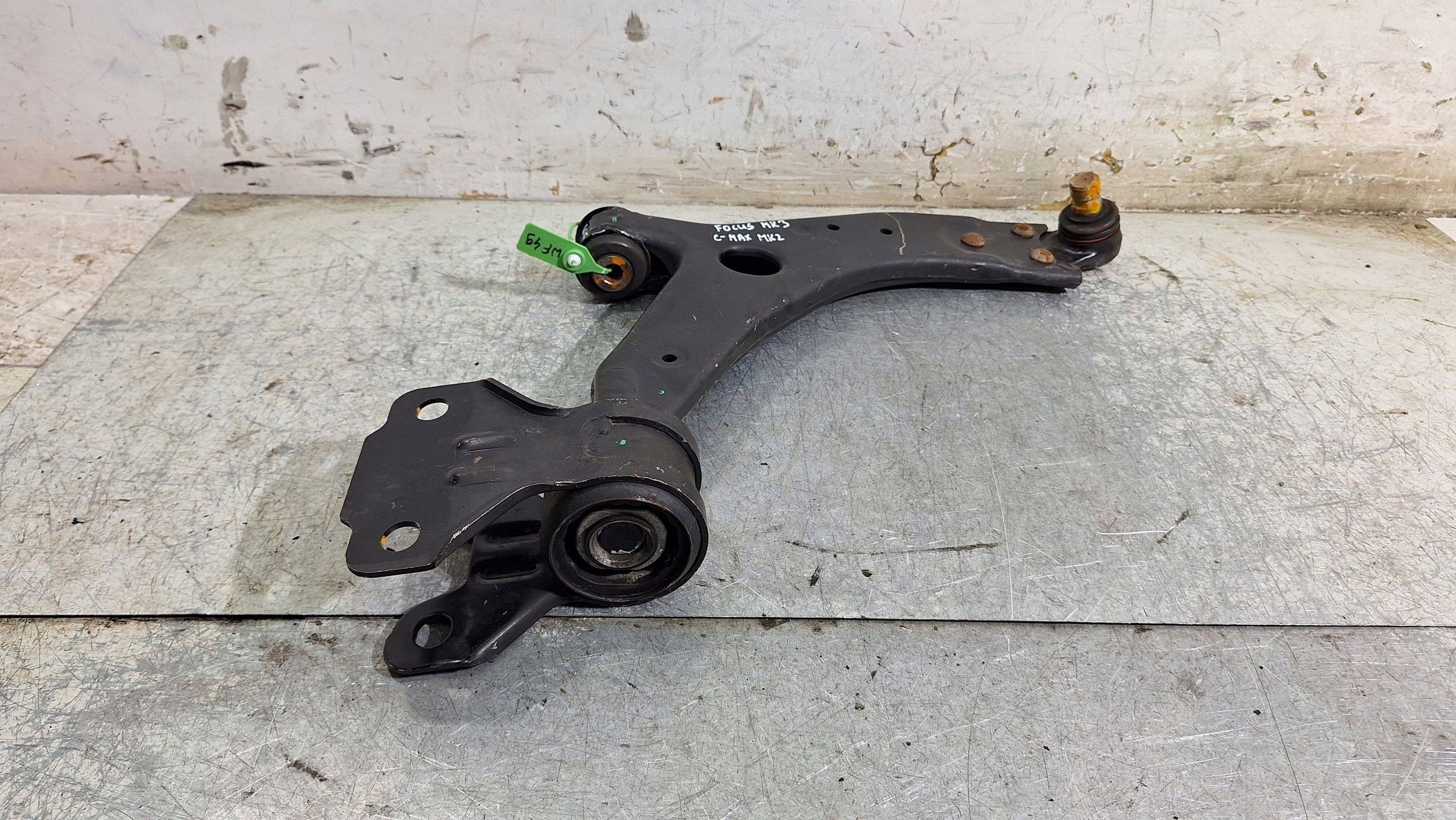 arm right front BV61-3A423-AAC FORD FOCUS MK3 C-MAX MK2 GRAND C-MAX MK2