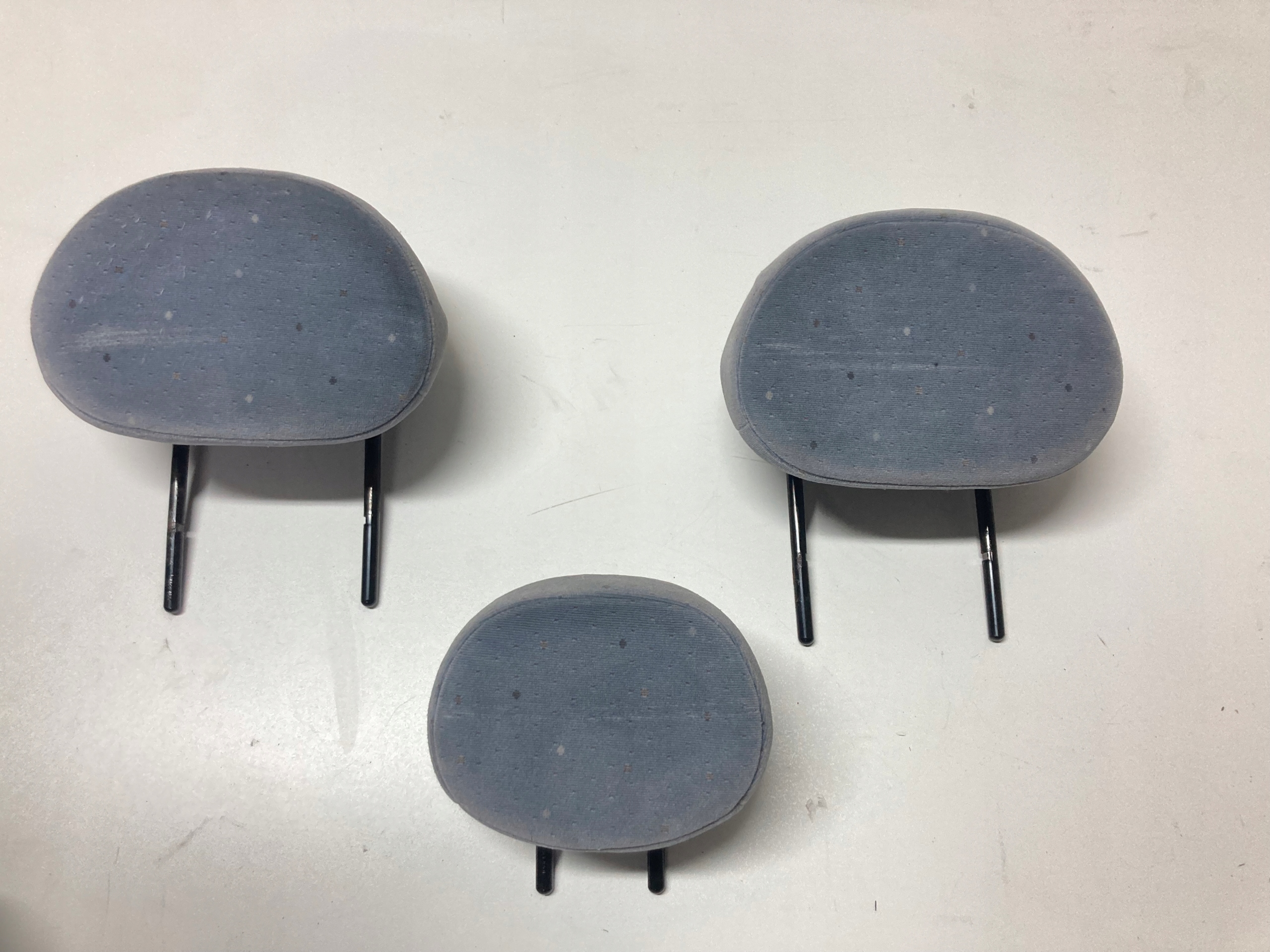 Подголовники подголовник задний Citroen C3 02-09r.