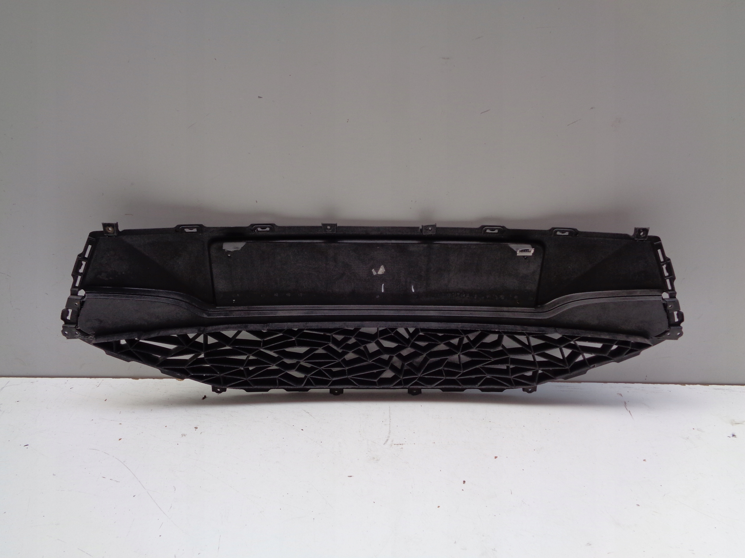 Lüftungsgitter der Stoßstange HYUNDAI IX20 10-13