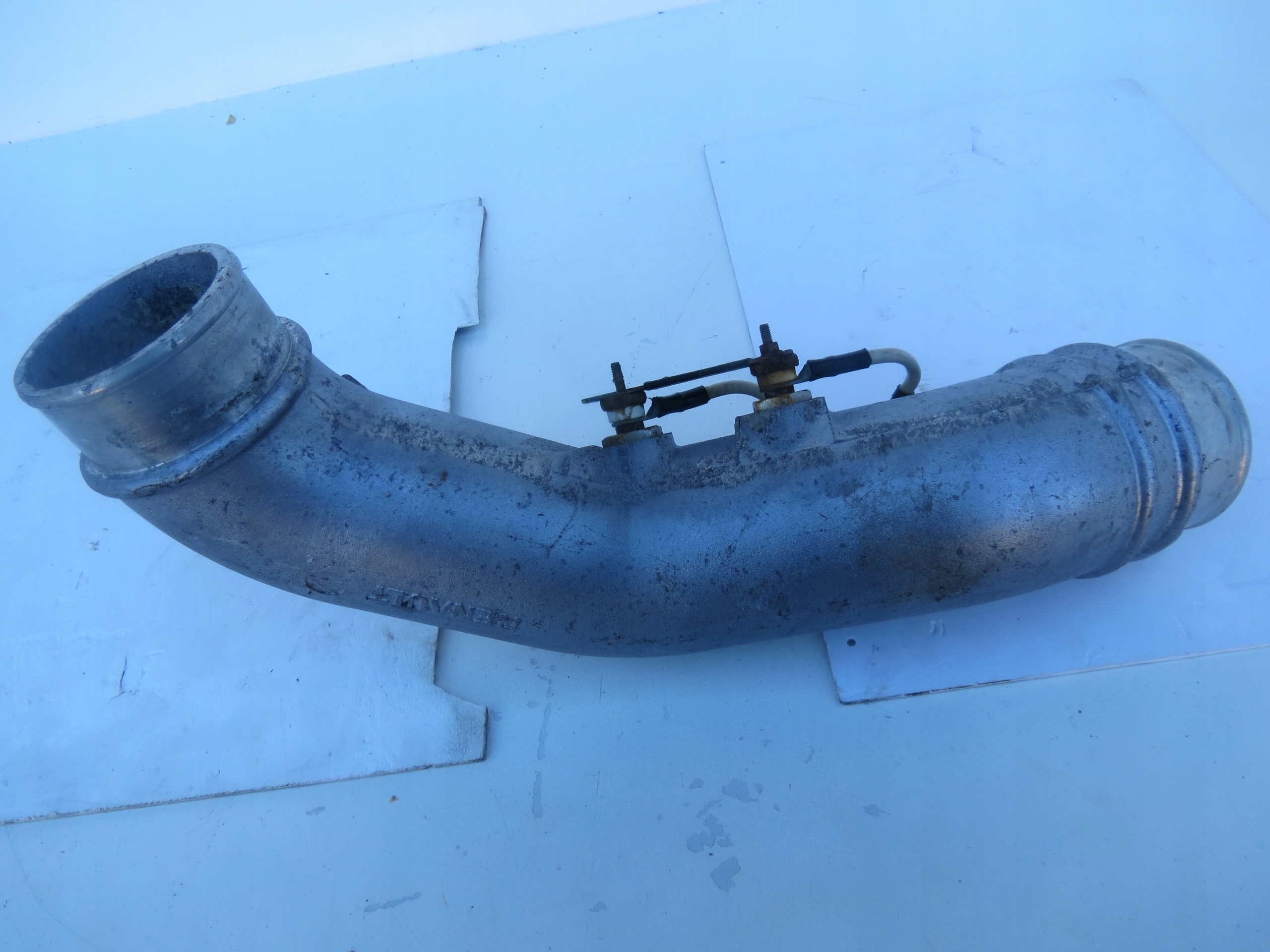 rohr luft intercooler RENAULT MAGNUM 5600201690