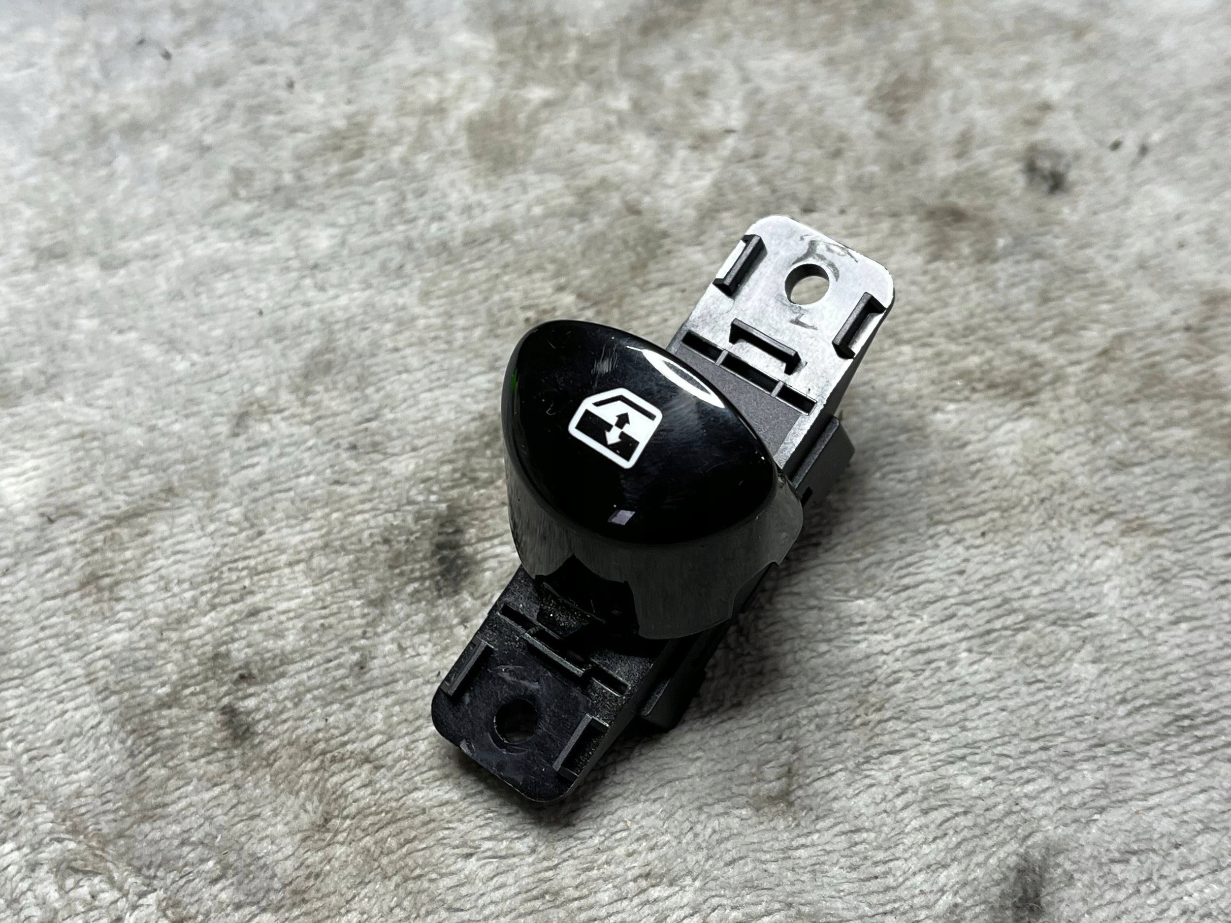 735639073 switch electrical windows LEWEJ PRZEDNIEJ FIAT NUOVA !J