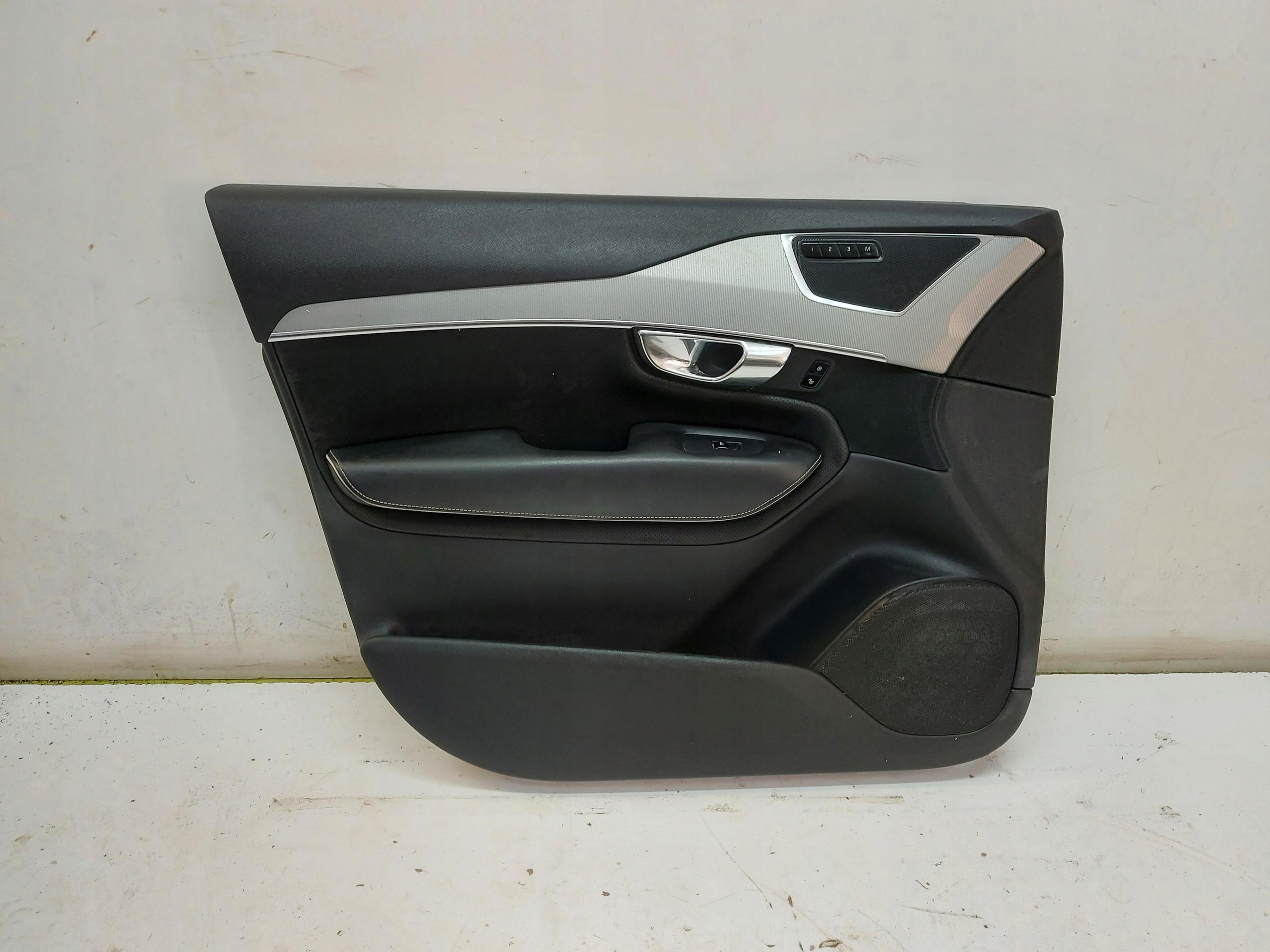 VOLVO XC90 II D5 upholstery side door front left UK