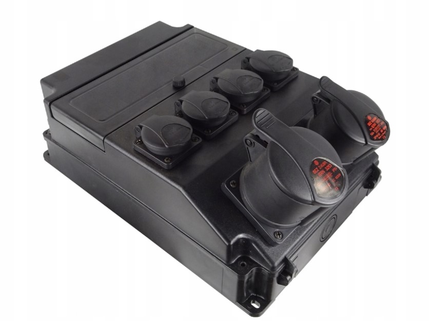 Rozvádzač čierny s okienkom 1 x 32A/5P 1 x 16A/5P 4 x 250V Ros 11C/x-2