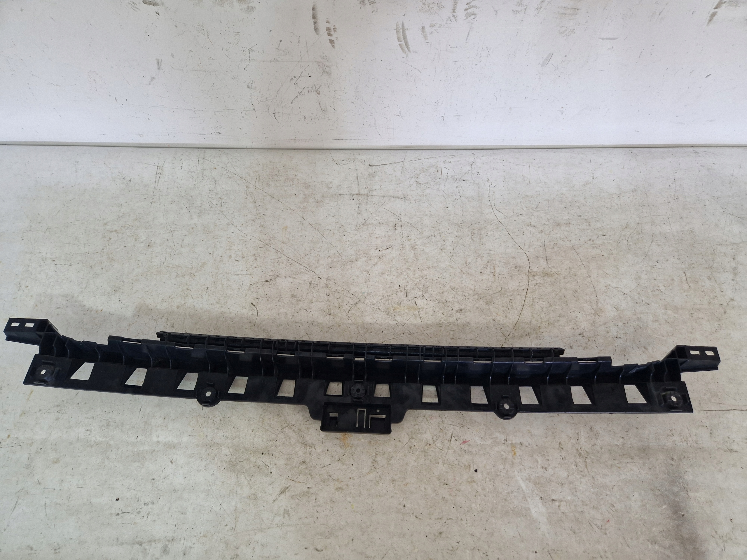 DODGE CHARGER 2019 Support plaque Pare choc Support Arrière 68226564AB