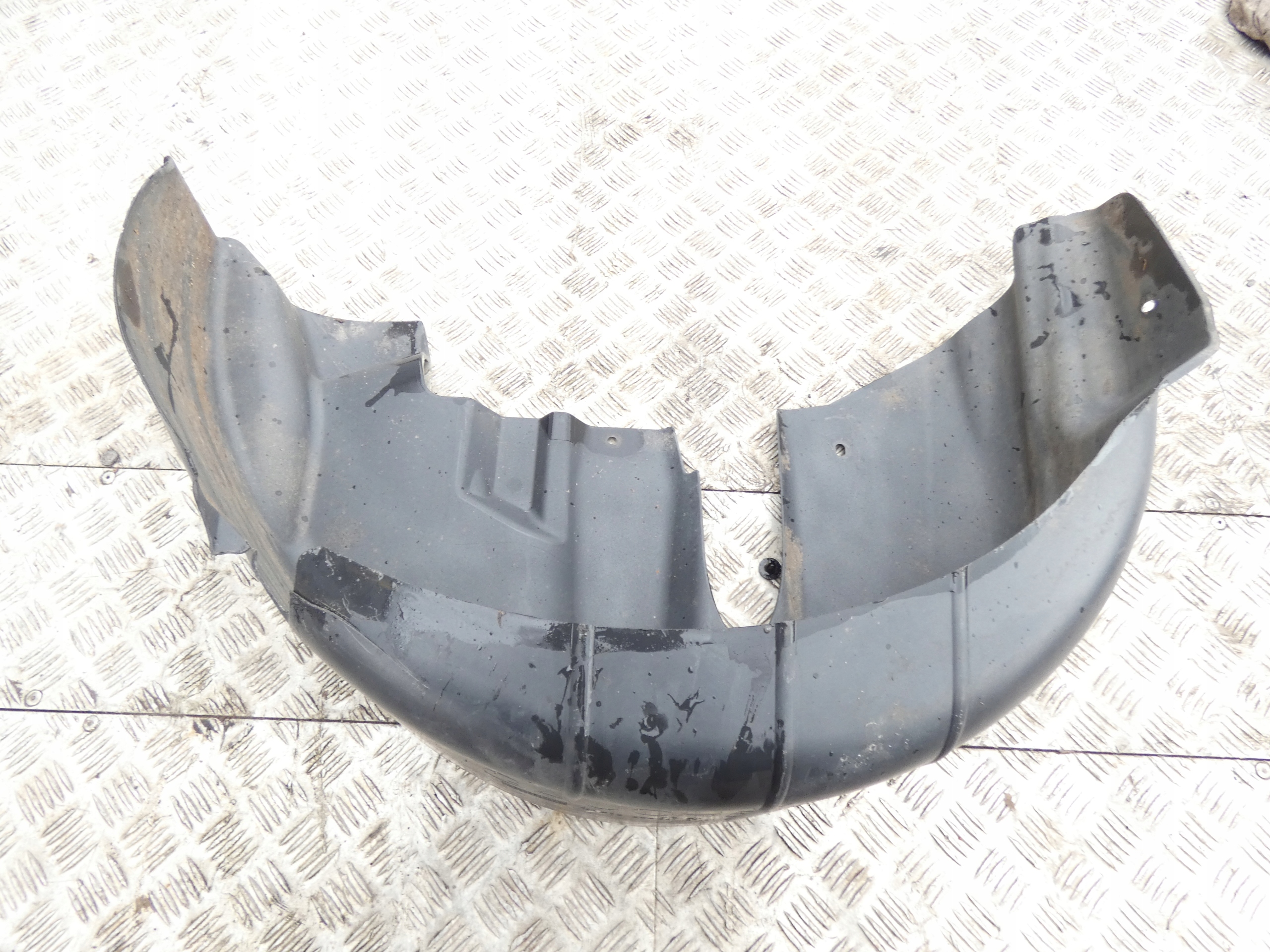 mudguard left rear part rear. CITROEN C2 02-08 9650995880