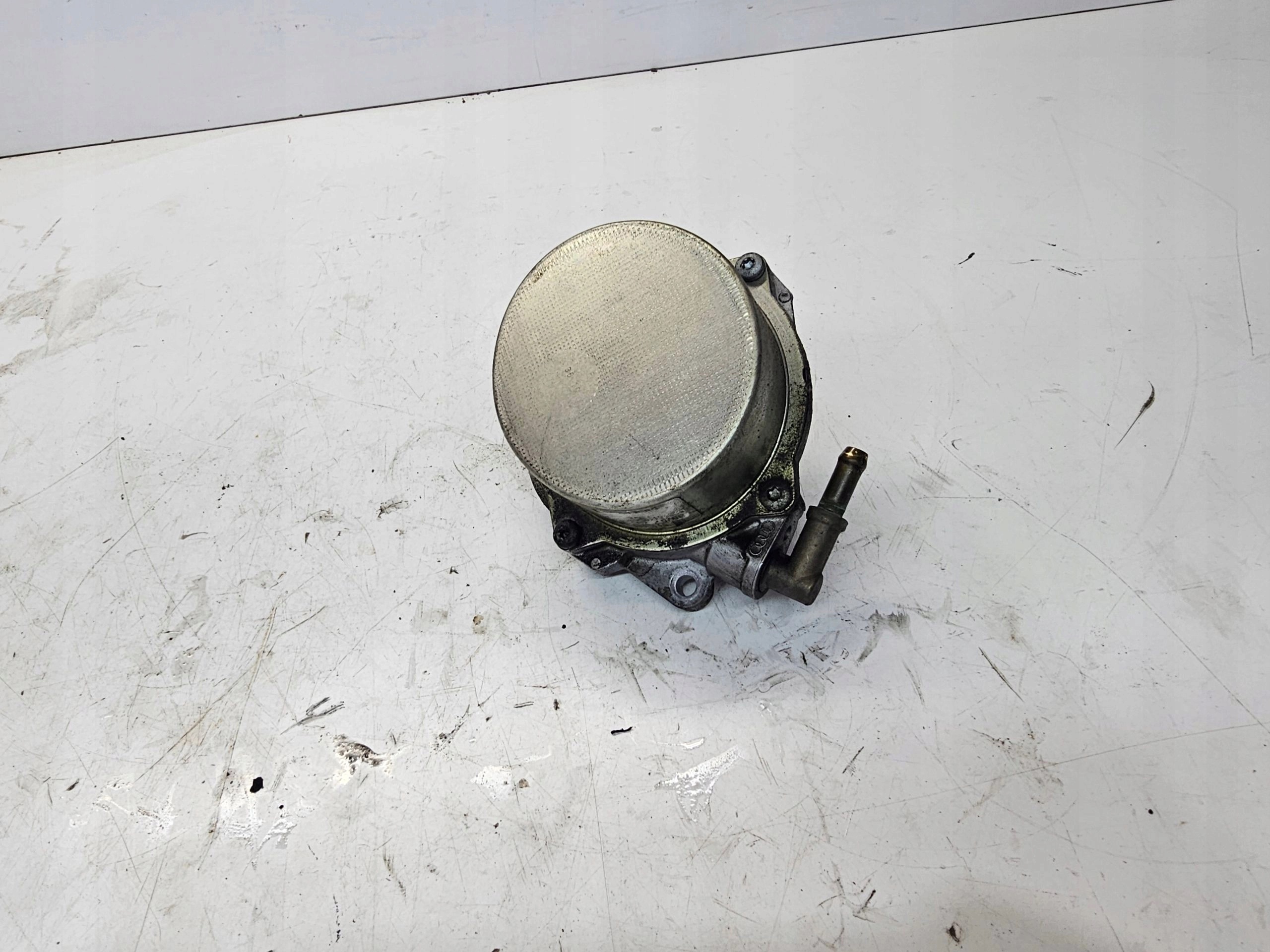 pump VACUM AUDI A4 A5 A6 A7 2.7 3.0 TDI 059145100H