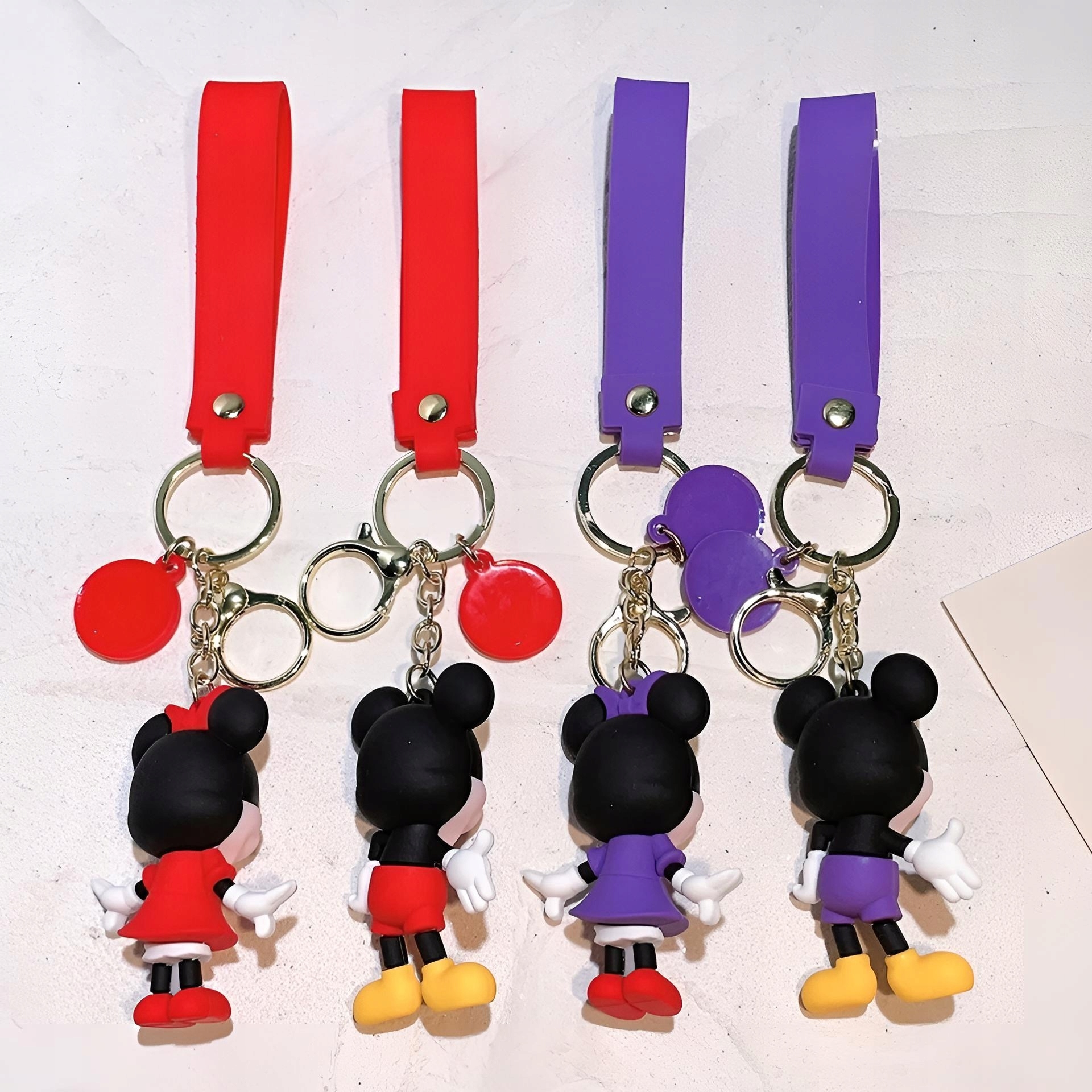 BRELOK BRELOCZEK MICKEY MOUSE DO KLUCZY gadżet DISNEY MYSZKA MIKI Wzór dominujący bez wzoru