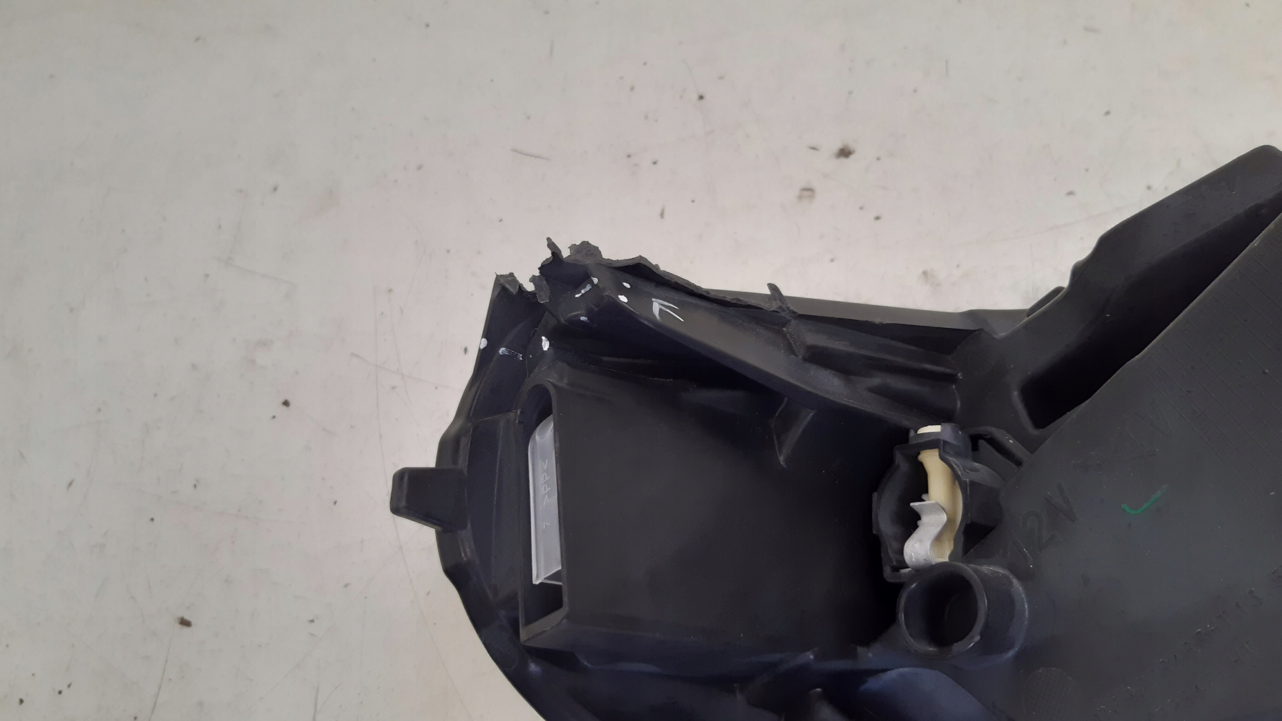 light left front LED Intell lux 9829463580 Opel Corsa F
