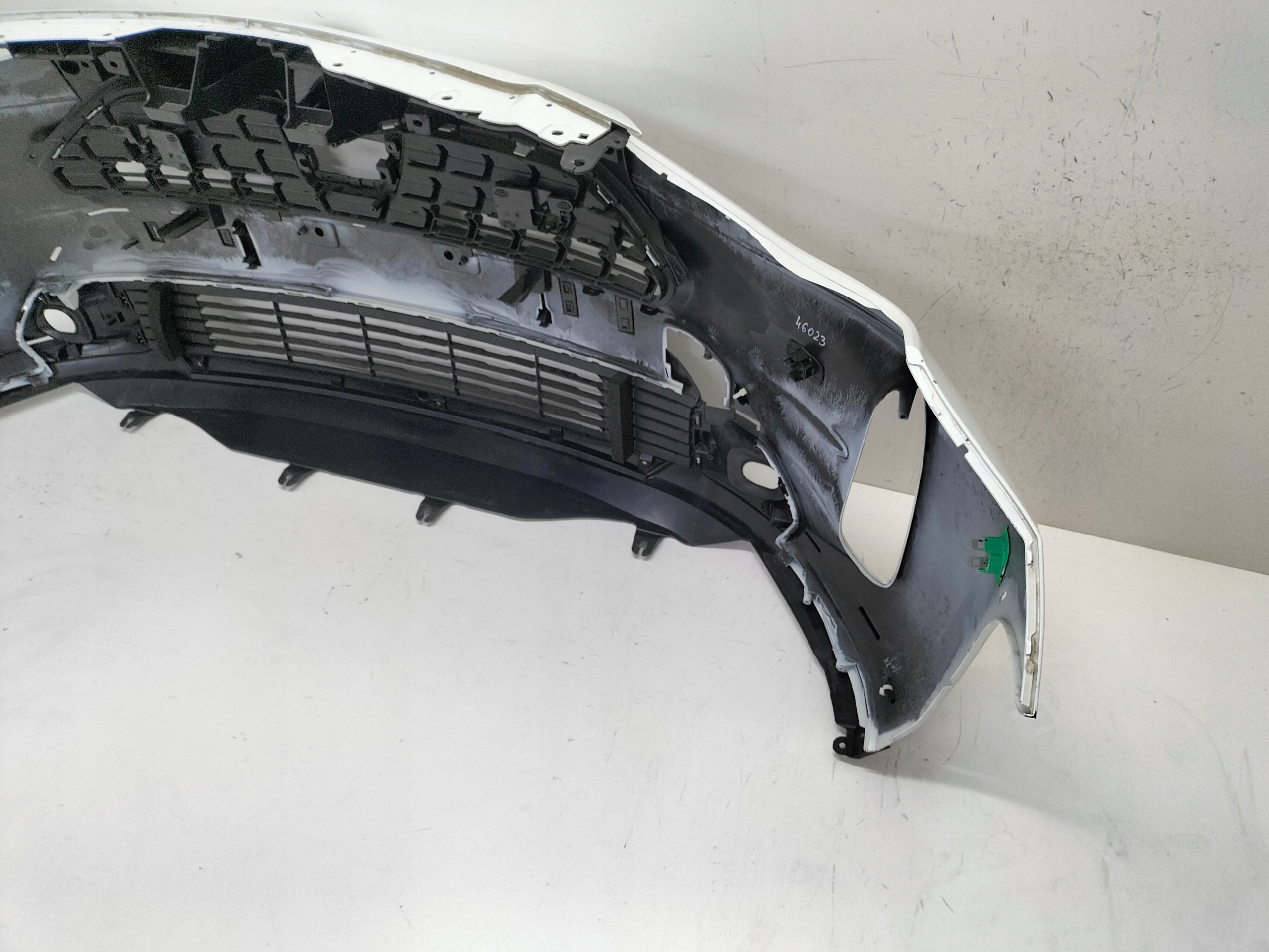front bumper front TOYOTA YARIS CROSS 20- ADVENTURE