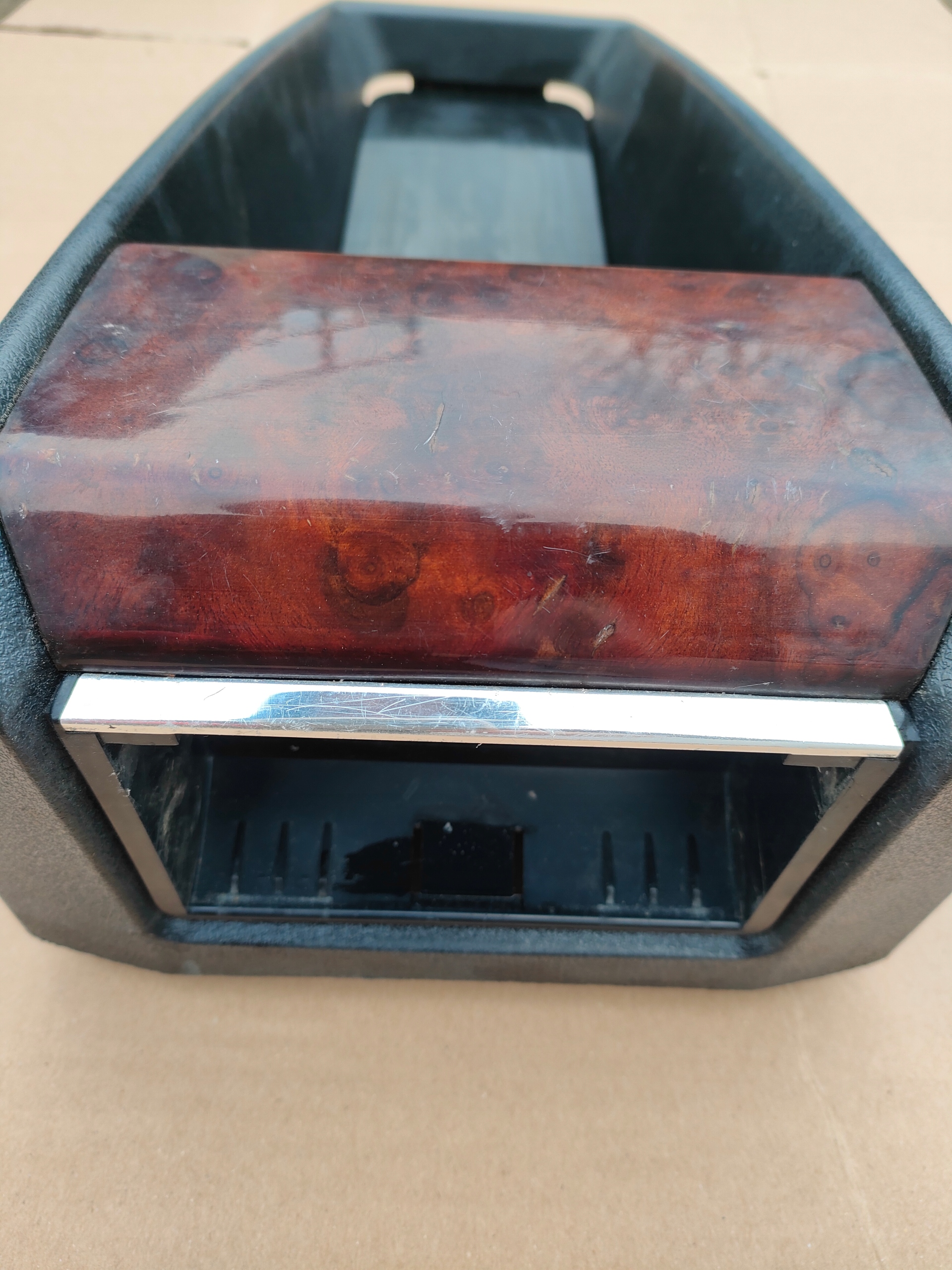 rear plato kanapy mercedes W124 coupe black