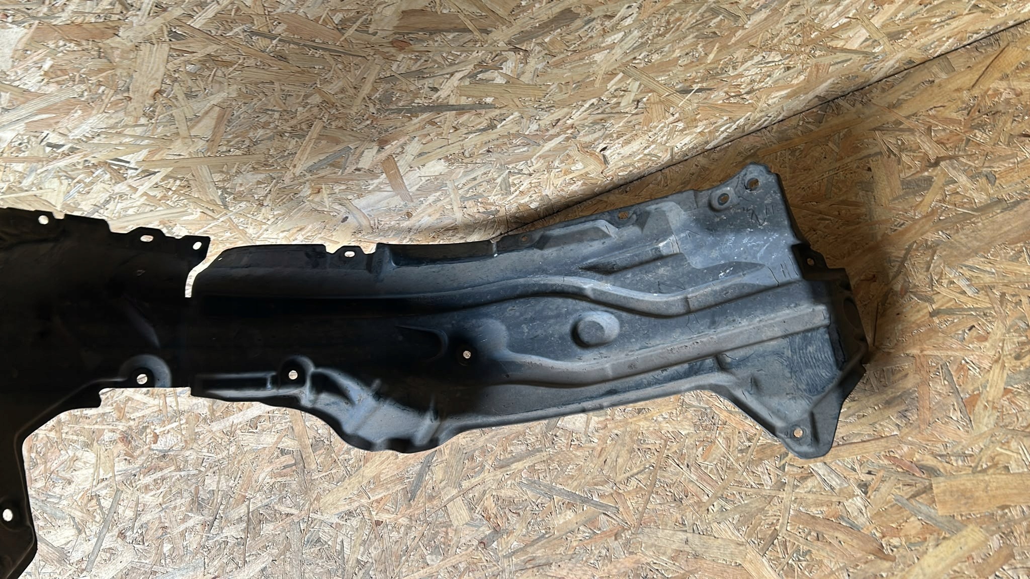 mudguard left left front front TOYOTA COROLLA E21 19- sedan