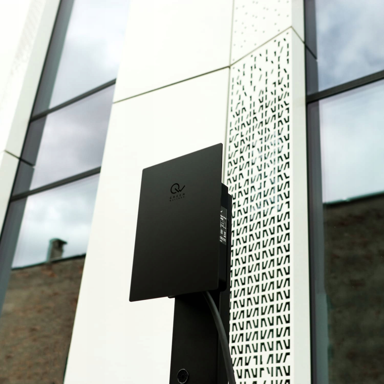 Green Wallbox 2 Pro Slim 22kW z kablem Type 2 10m WiFi APP Harmonogram Przeznaczenie ładowanie samochodów