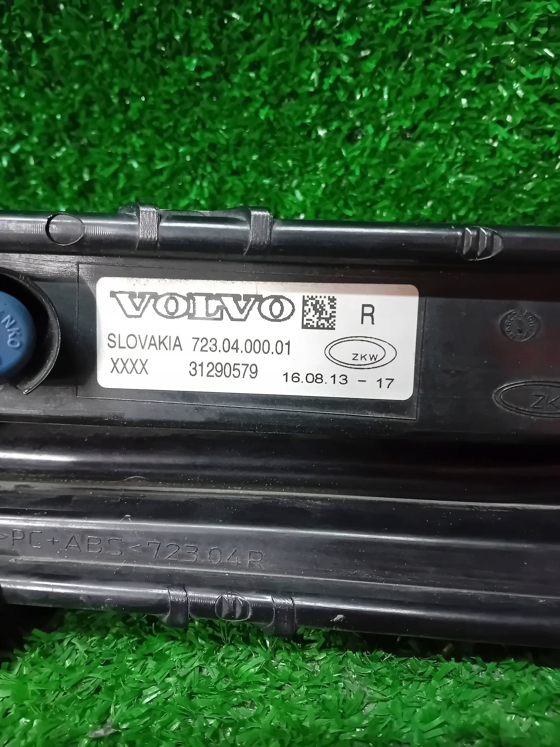 DRL fog light right front VOLOV V40 II 12- NR.97