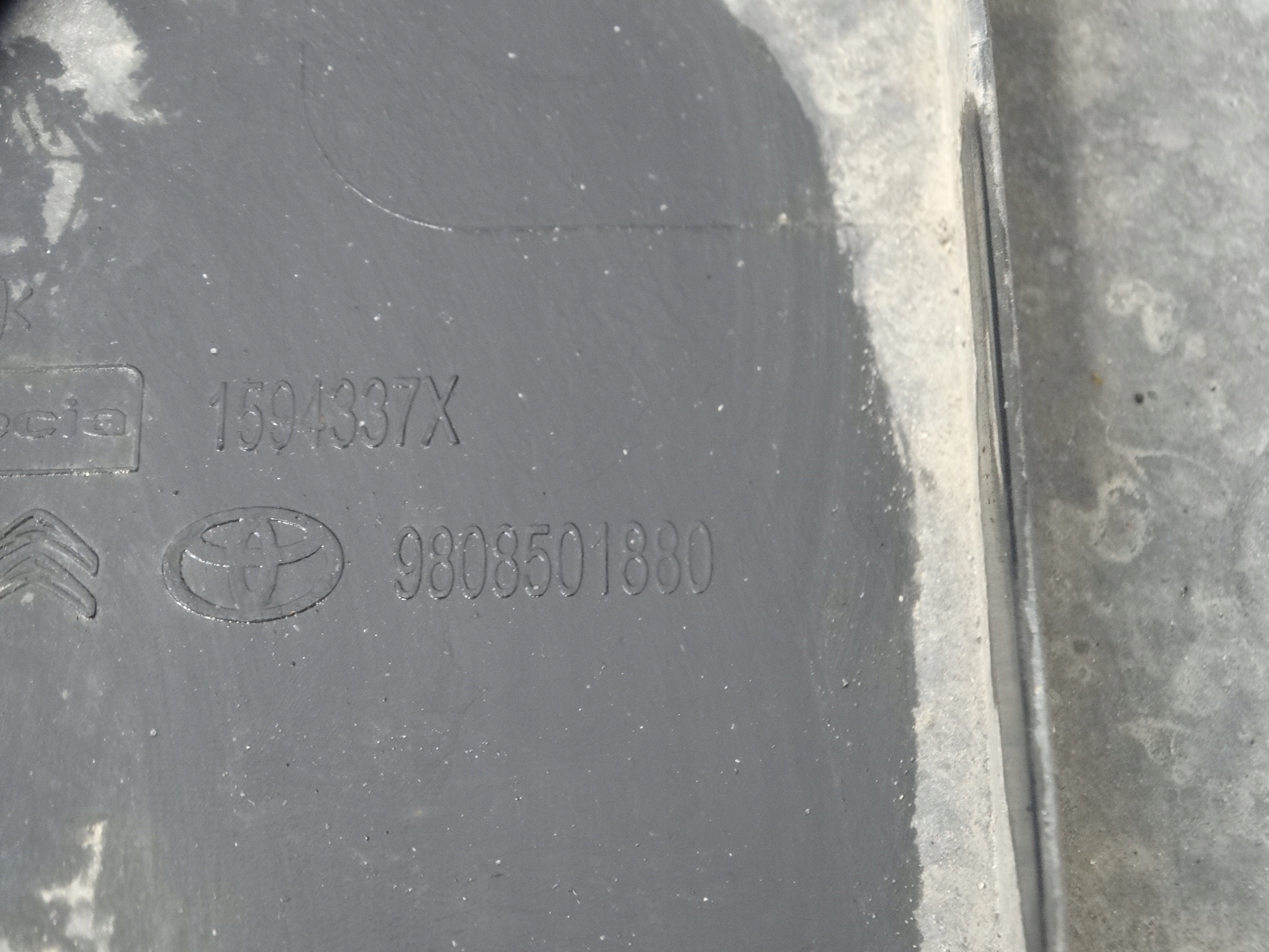 abdeckung Blende Abdeckung unter Stoßstange EXPERT III JUMPY III PROACE II 9808501880