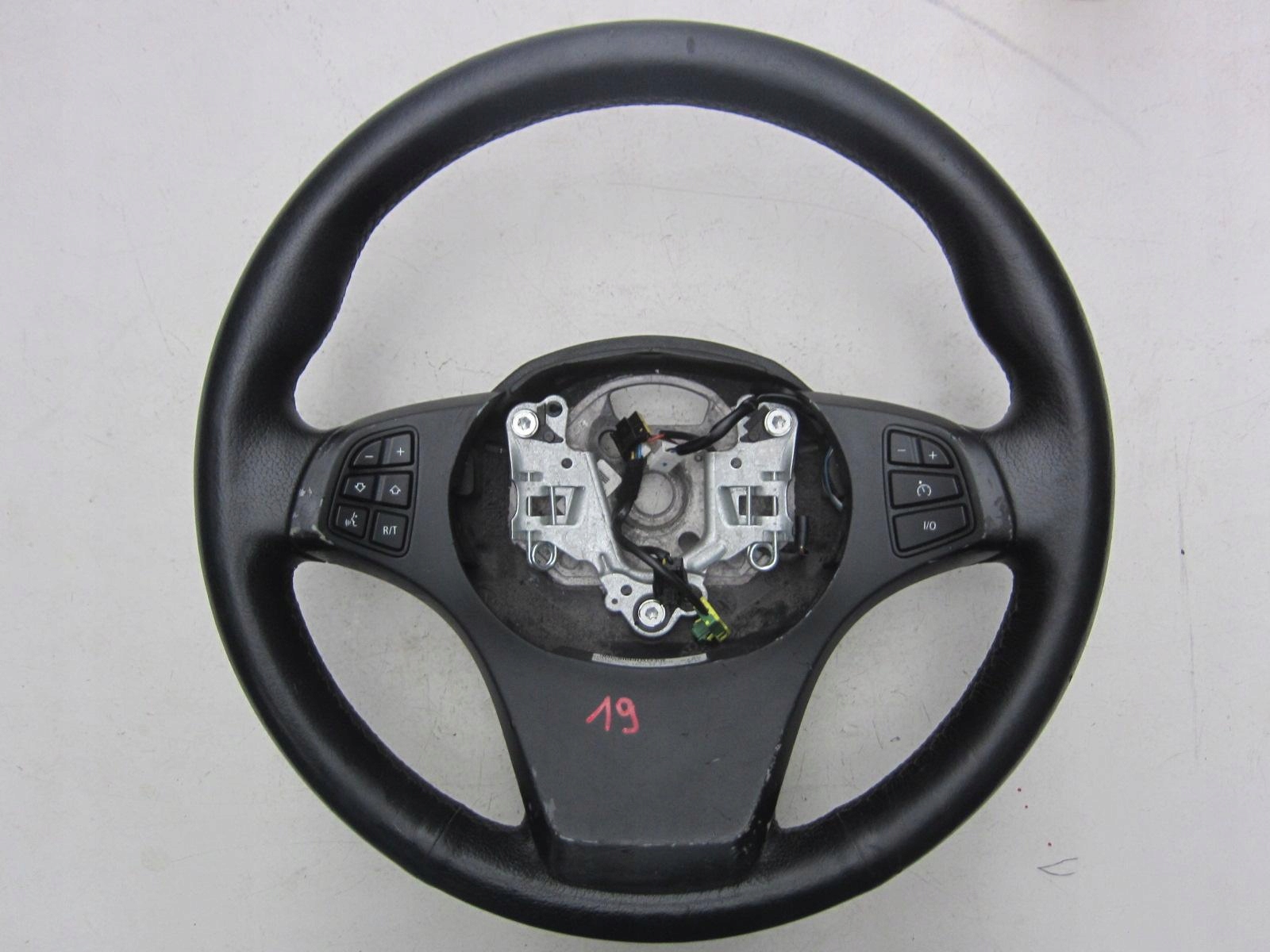 BMW X3 E83 РУЛЬ SKORA КОЖАНАЯ SPORT