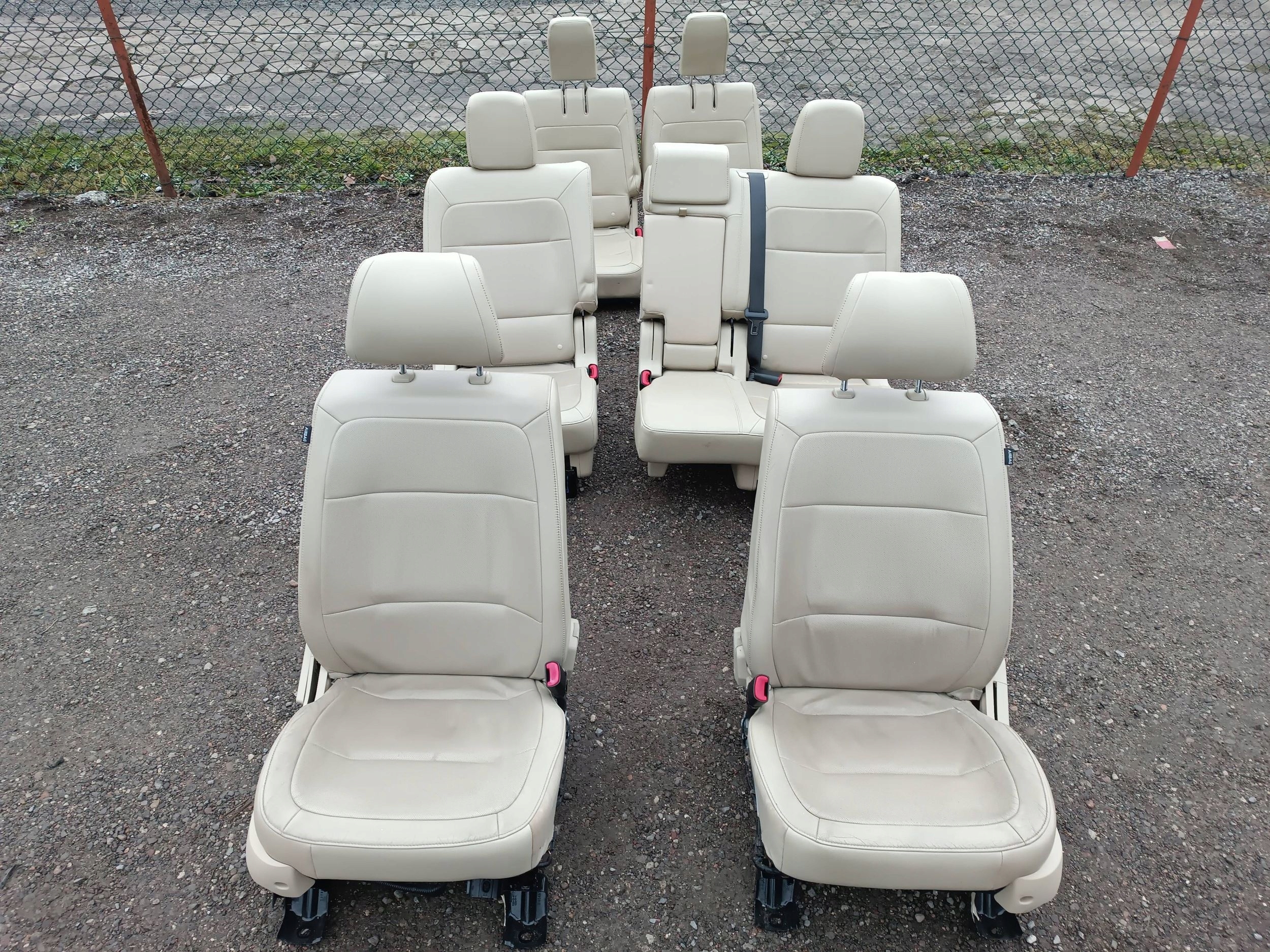 seats cover slupka inner leather Ford Flex 2011