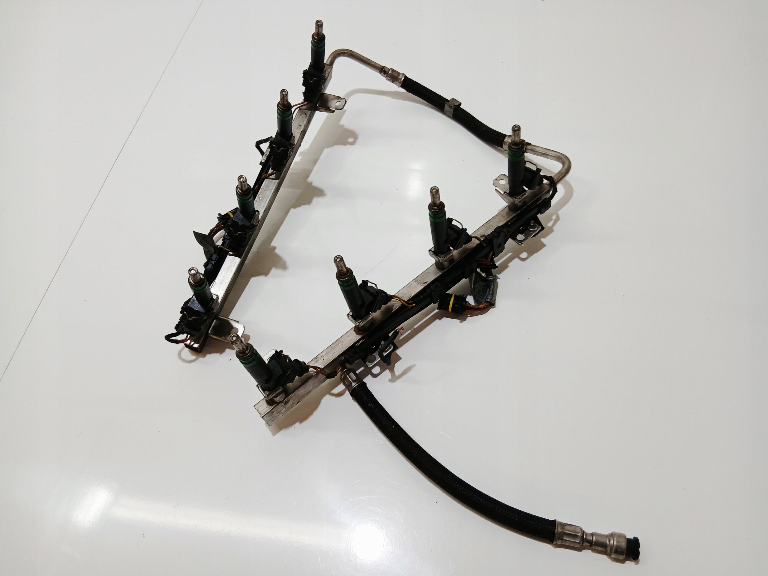 injection ramp BMW E60 E61 N62B40A 7525721 (0000774)