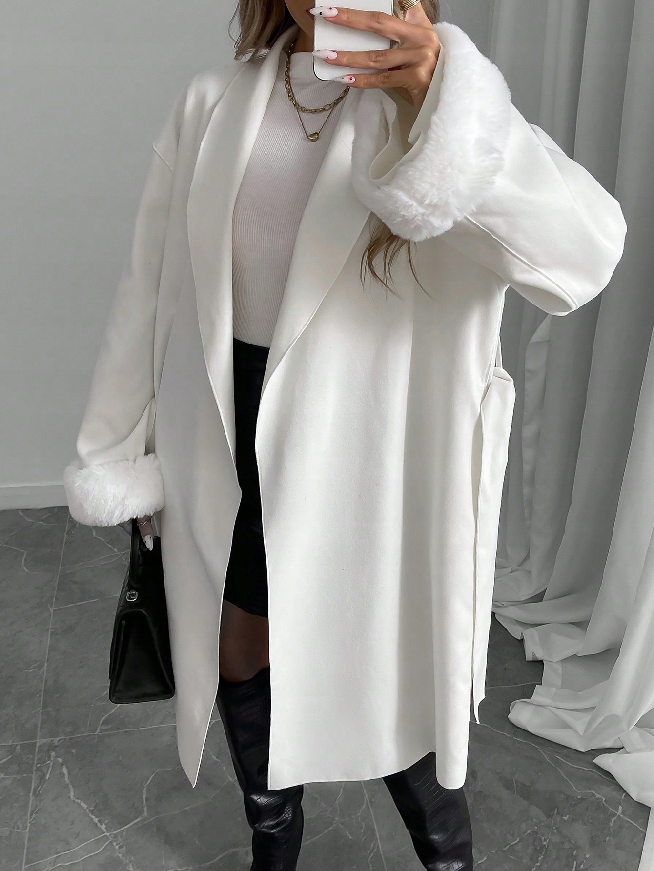 Dámský Elegantní MIDI Kabát S Kožešinovými Manžetami, Bílý Shein, Velikost 40