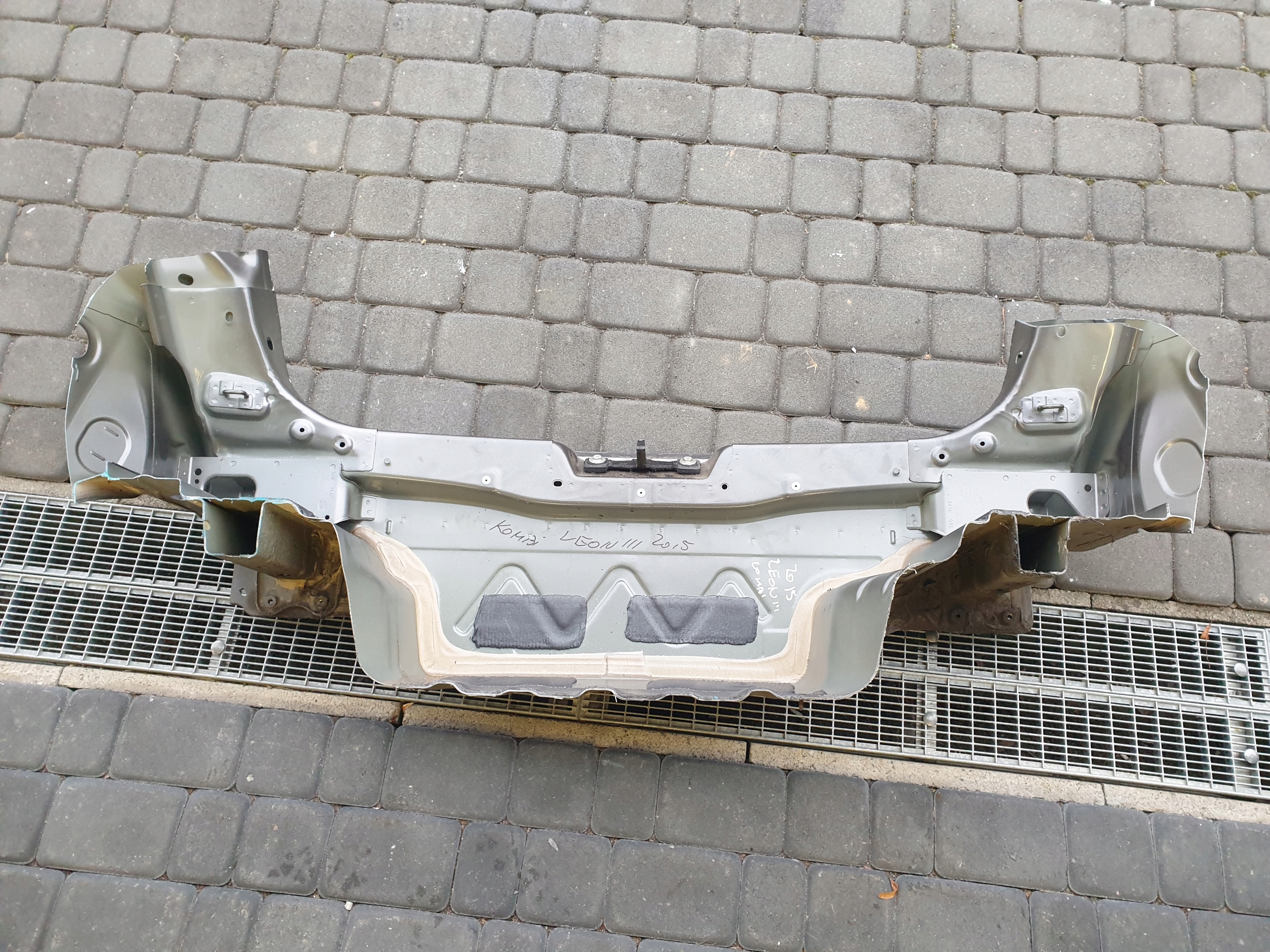 rear panel sump SEAT LEON III 3 5F KOMBI 2013
