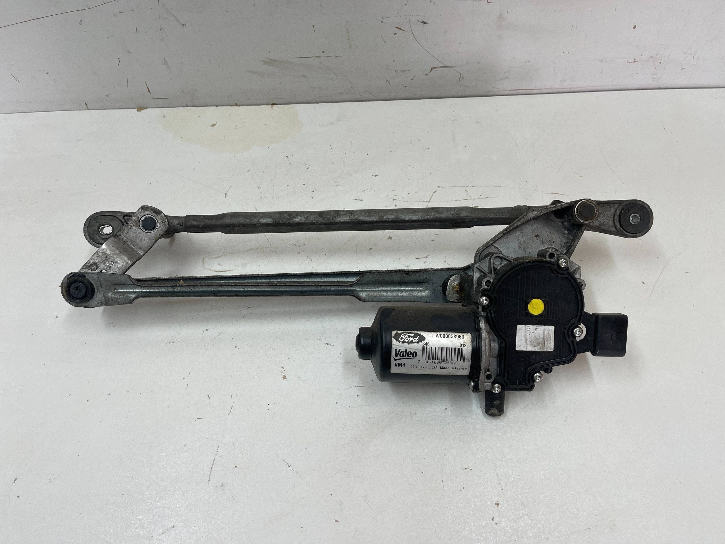 wiper mechanism front FORD TRANSIT COURIER 14- ET7617500AD