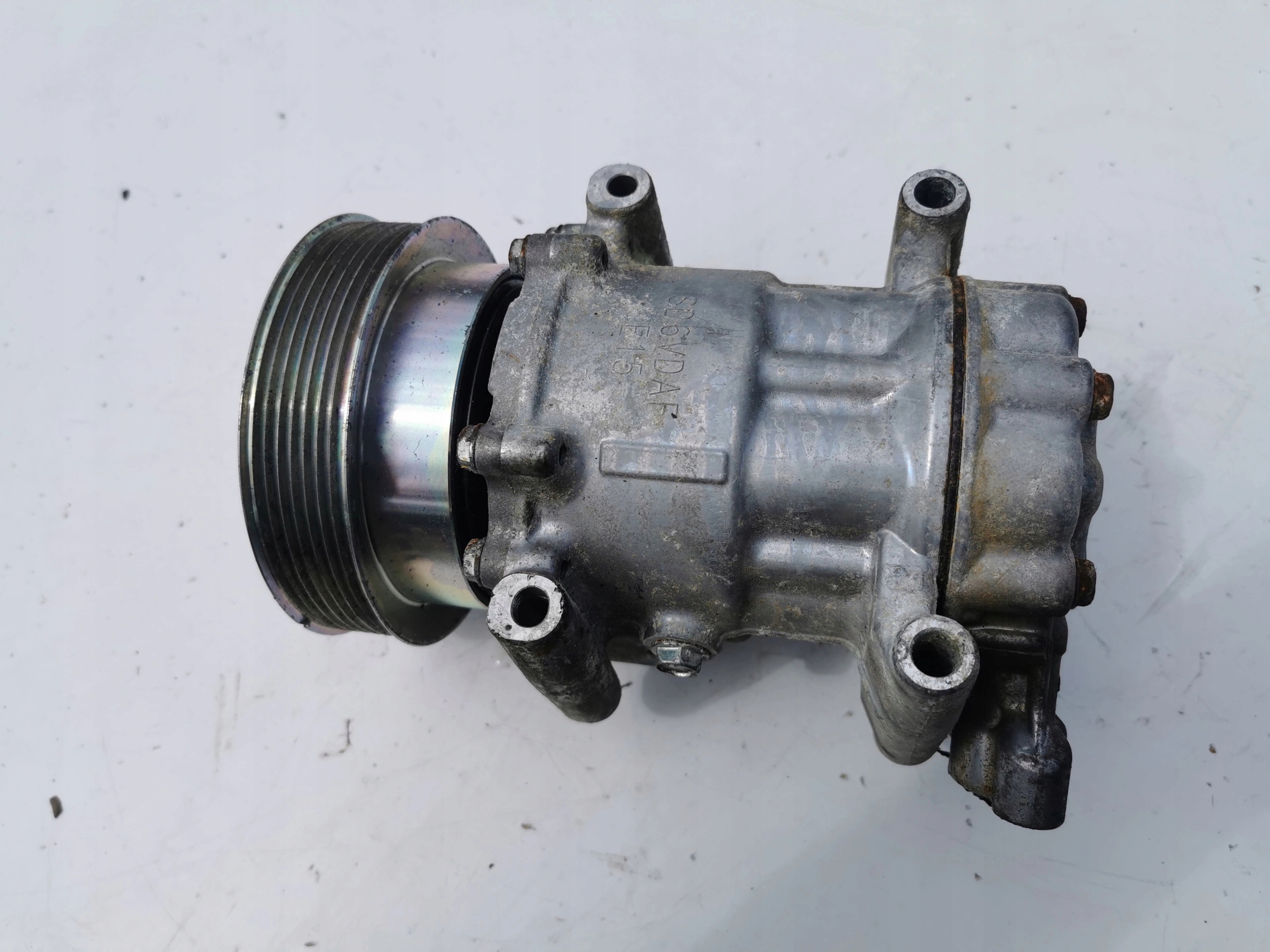 RENAULT CLIO 1.2B 16V 8200819568-B compressor; KLIMA