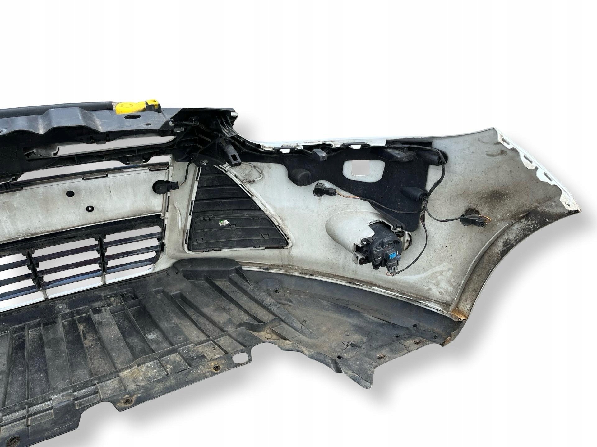 bumper front Ford Focus 3 2012 BM51-17757-A