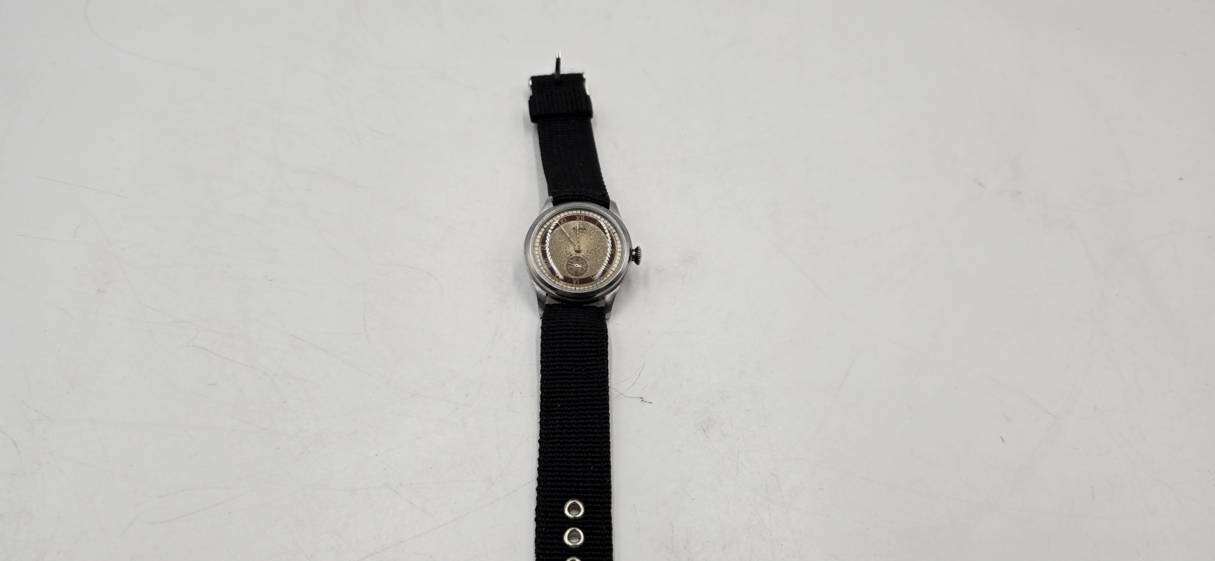 ZEGAREK NARĘCZNY BUREN TYP BUMPER