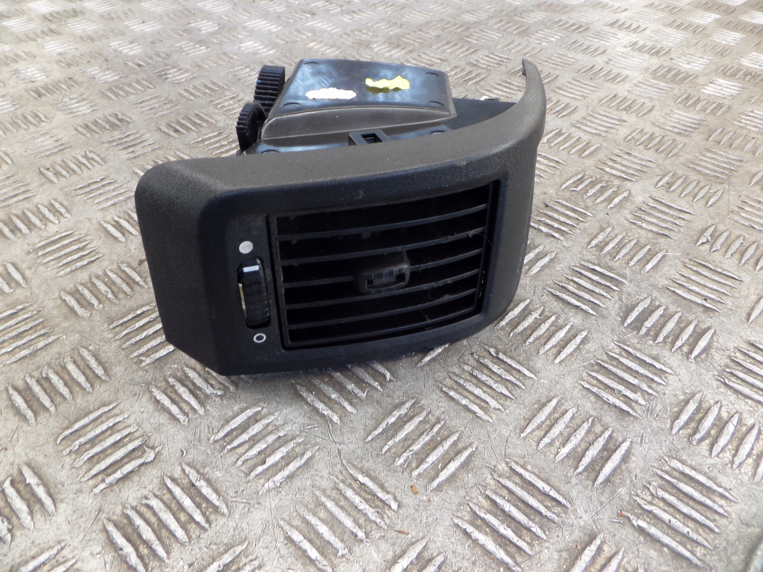 grid air conditioning devices Peugeot BOXER LS385812