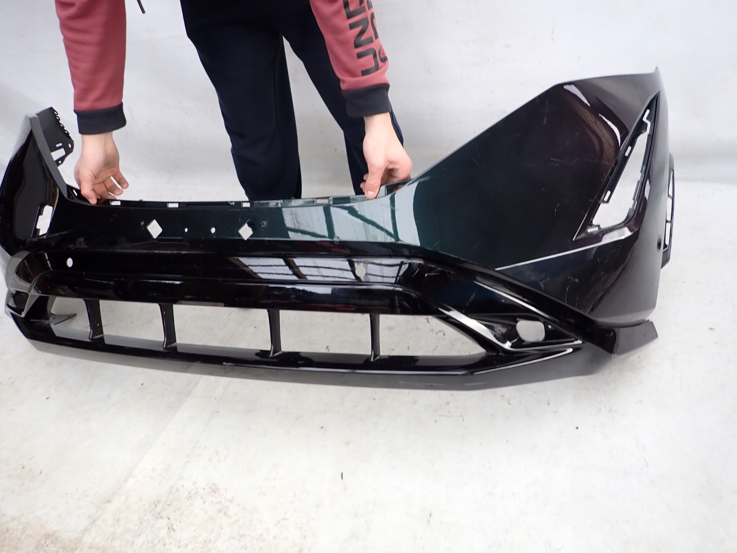 NISSAN ARIYA 22- bumper front front PDC