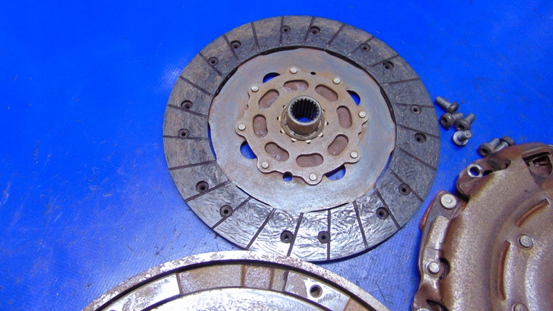 wheel flywheel VALEO 2.0HDI BLUE OPEL VIVARO C III JUMPY EXPERT PROACE 16+