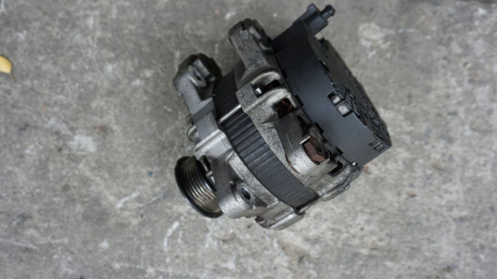 VOLVO S60 XC60 S80 XC70 2.4 D3 D4 D5 ALTERNATOR