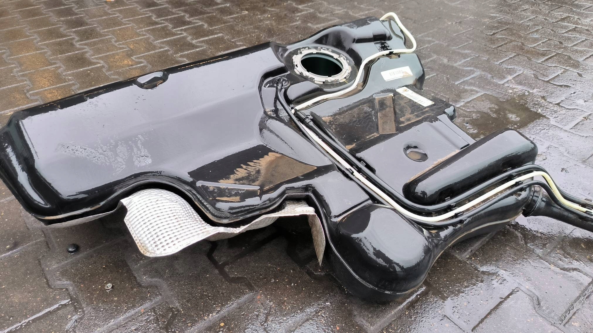 tank 6R7201138A SKODA RAPID LIFT
