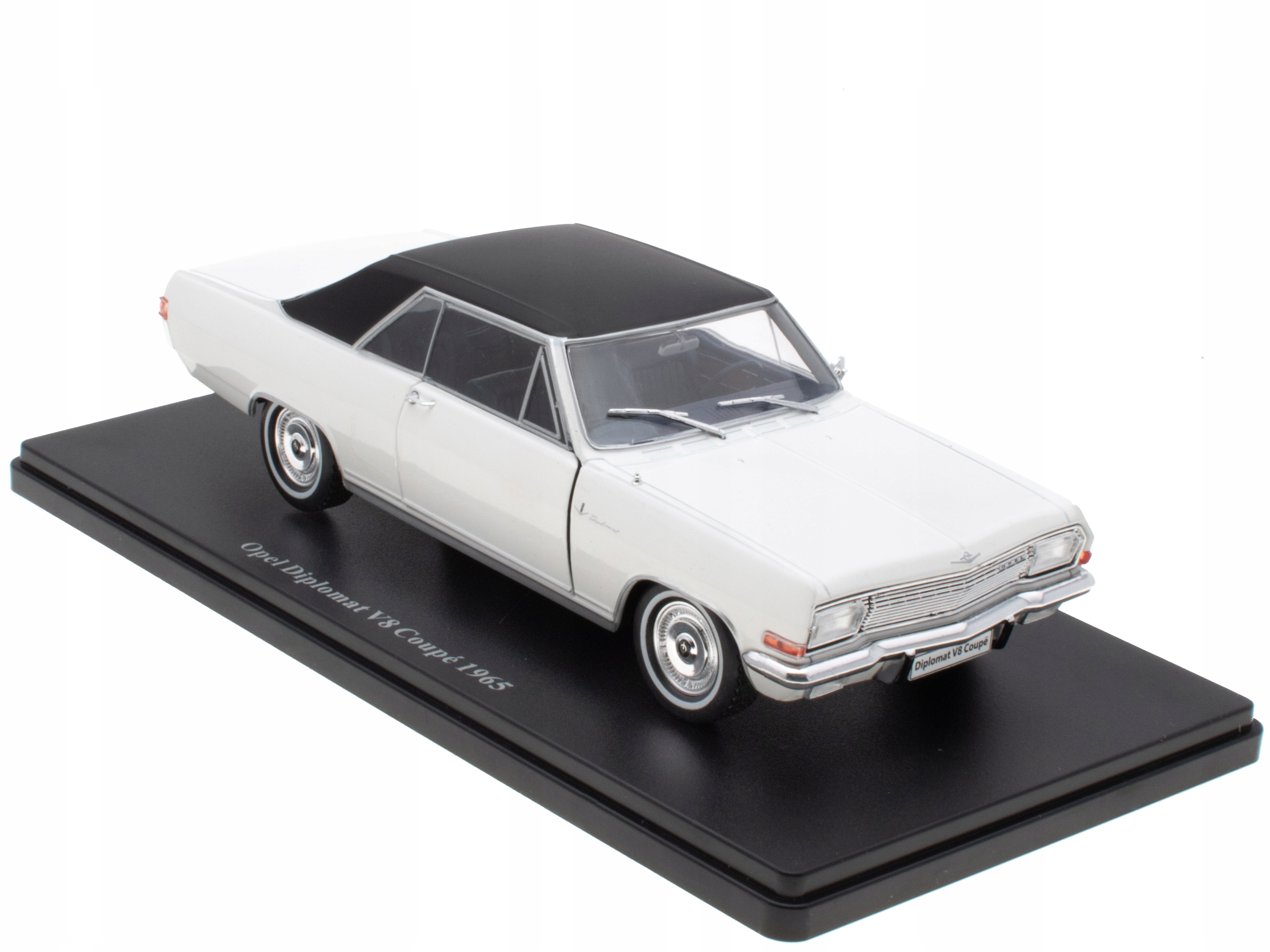 Opel Diplomat V8 Coupé 1965 Hachette 1:24 OP5
