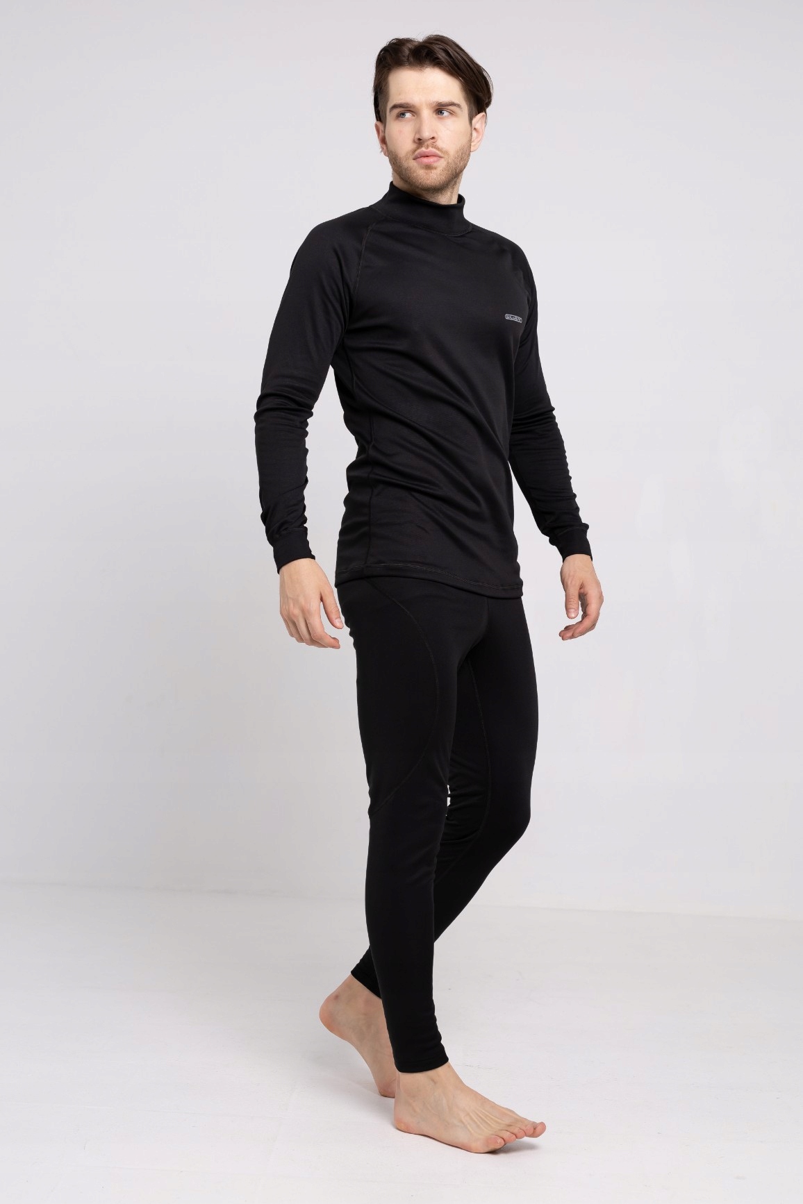 ODZIEŻ TERMOAKTYWNA MĘSKA XL CIEPŁA MESZEK ODBLASK NANOSREBRO SILVER+ PL Materiał dominujący Poliester