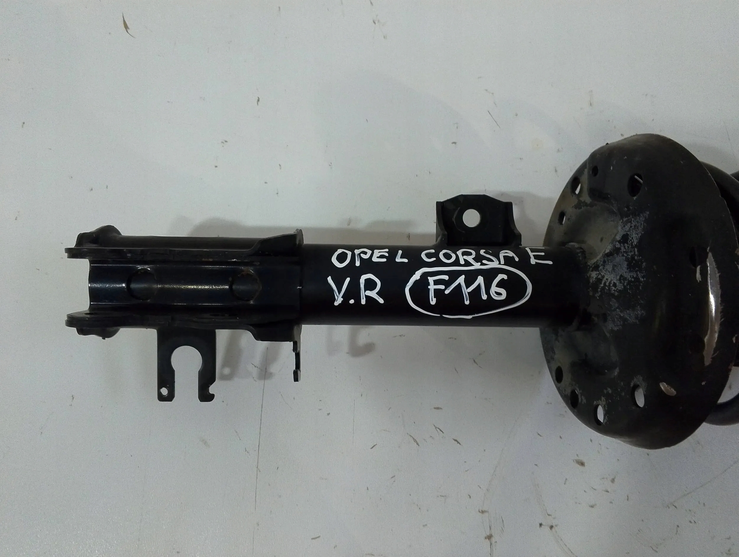 Opel Corsa E shock absorber front right 22283525 (F116)