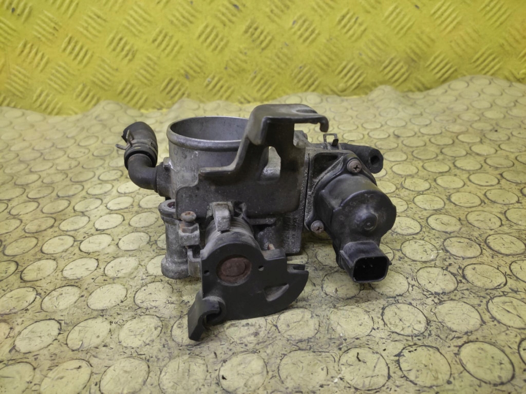 BMW E46 2.0 D Drosselklappenstellmotor