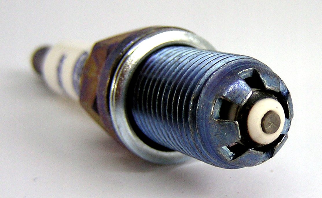 BRISK Premium EVO QR15BFXC większa moc silnika