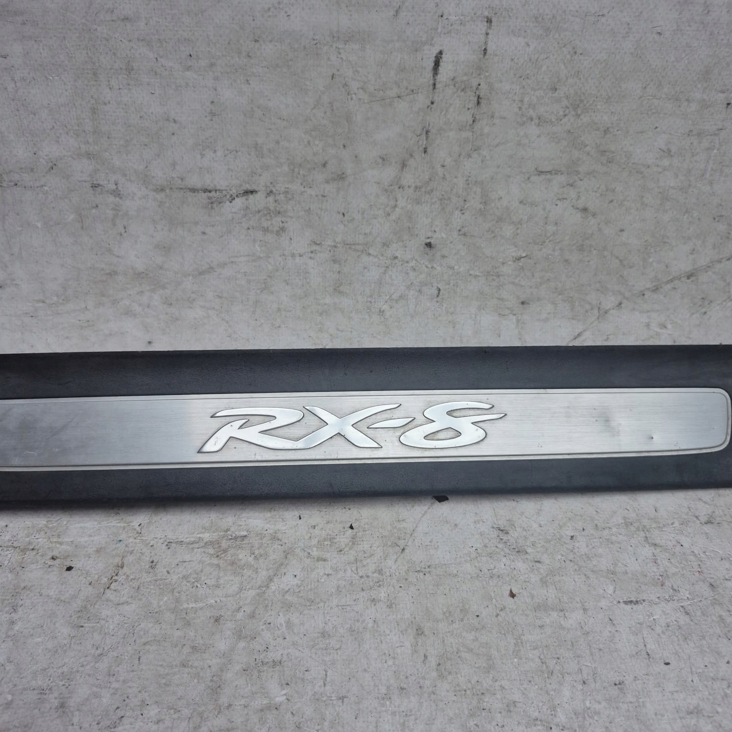 MAZDA RX-8 03-09 moulding threshold right inner CHROM