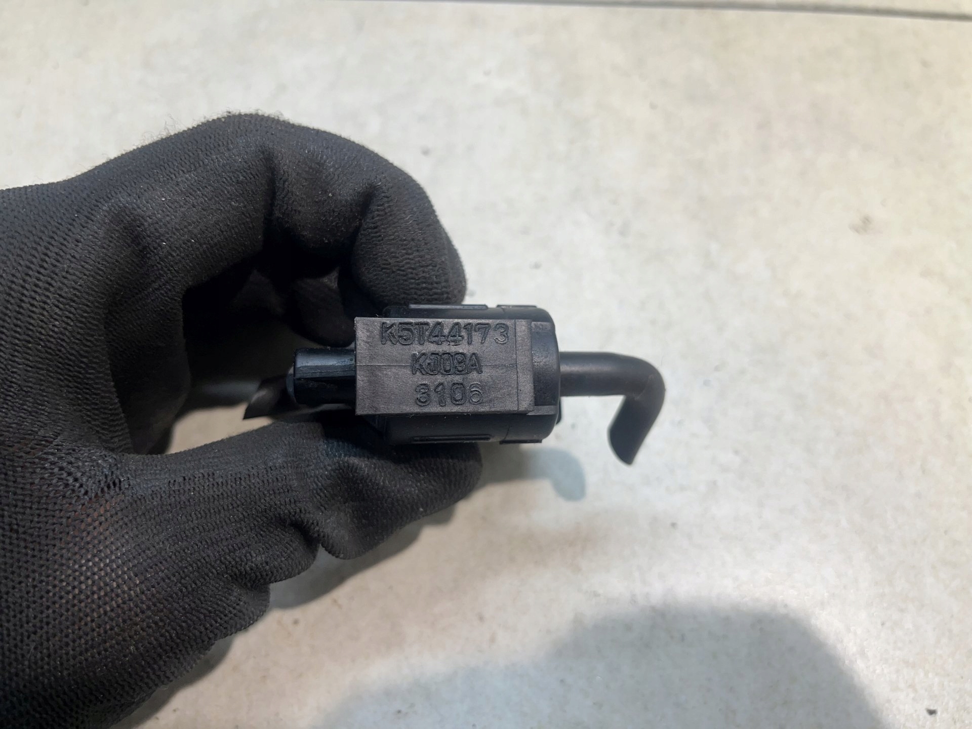Sensor Unterdruck MAZDA MPV 2.0 D K5T44173