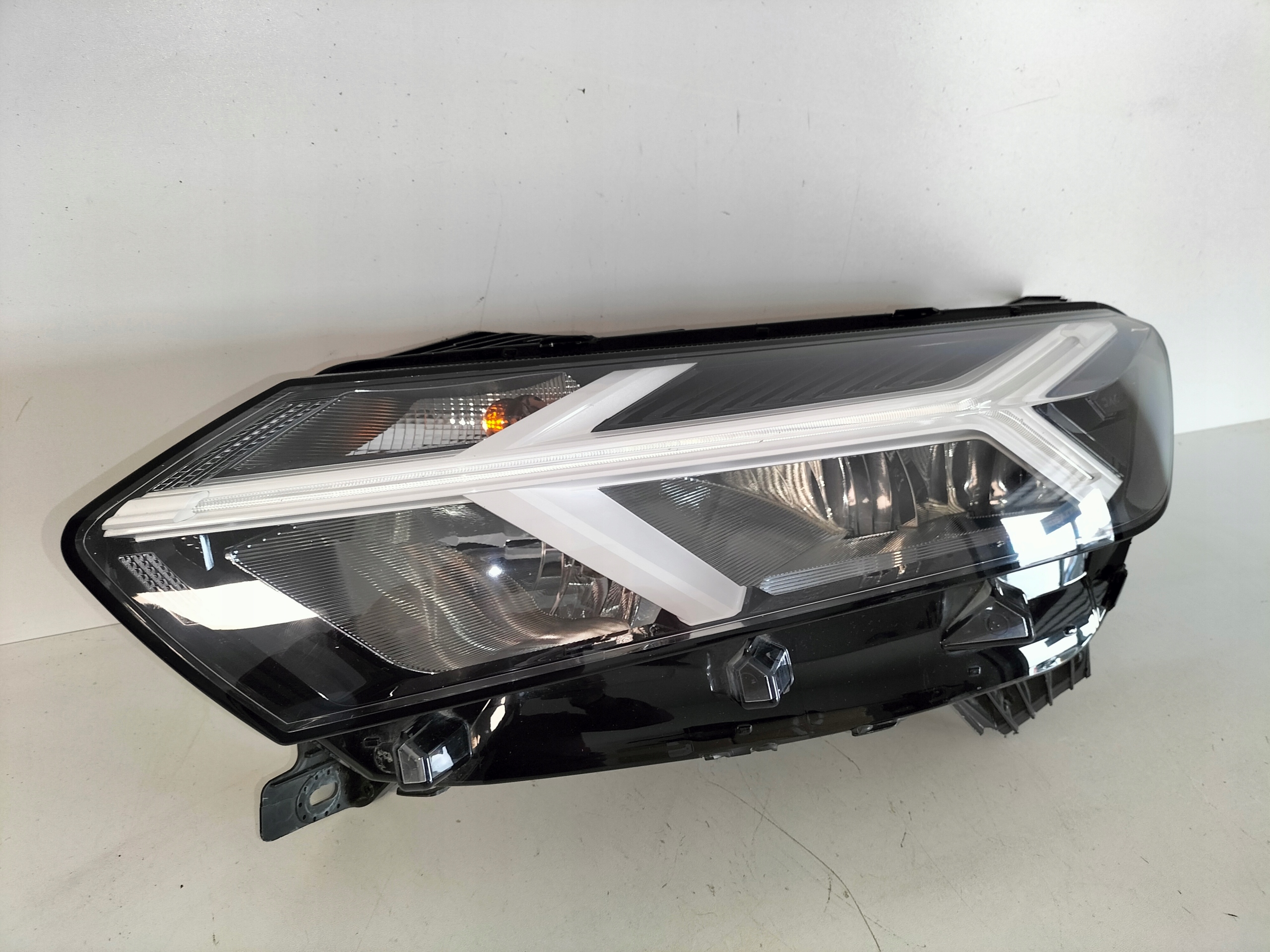 light front reflektor left DACIA SANDERO 3 III LOGAN III 21