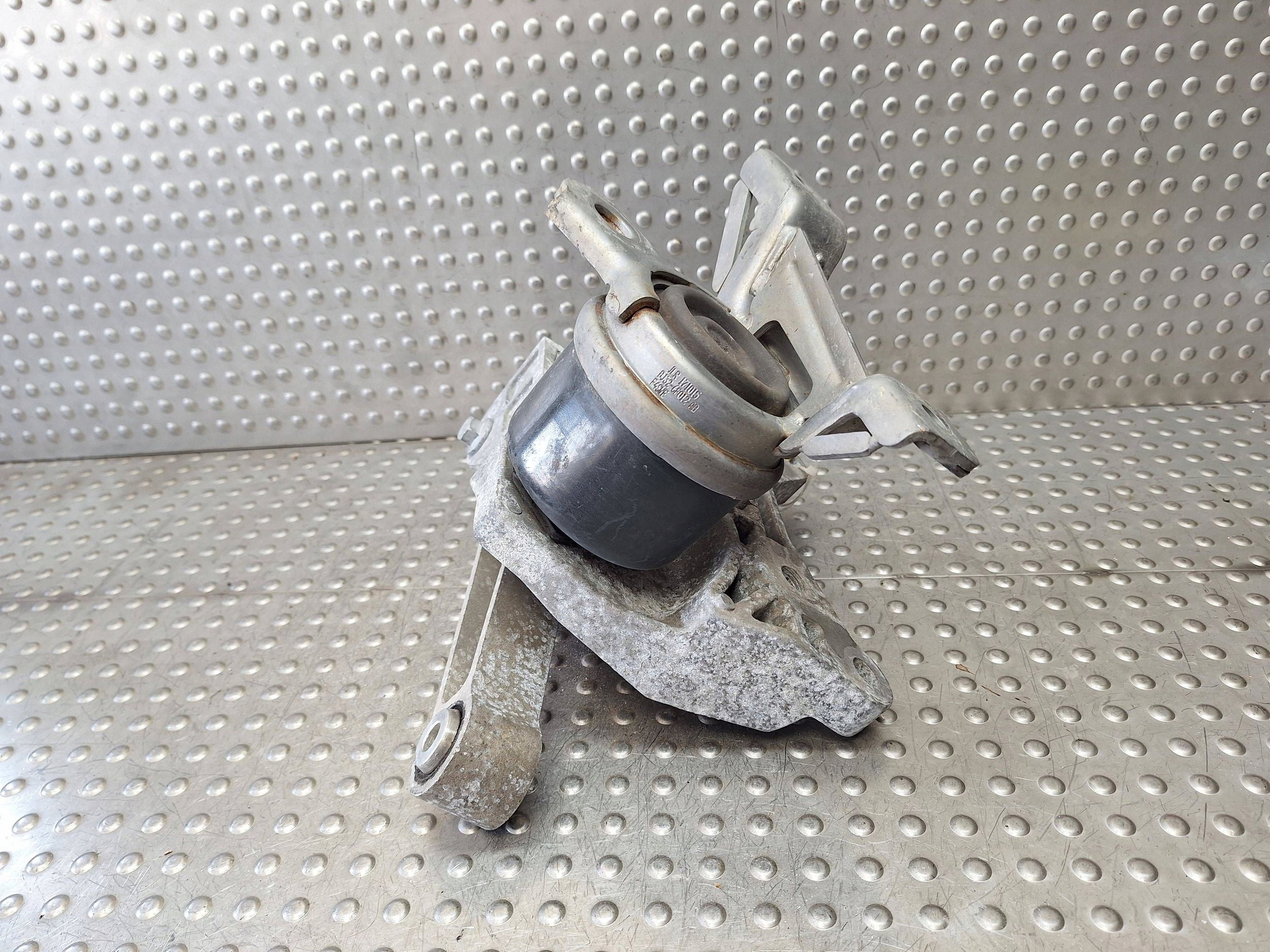 holder engine mount BJ32-6F012-AB GJ32-6P096-AE LAND ROVER EVOQUE L538