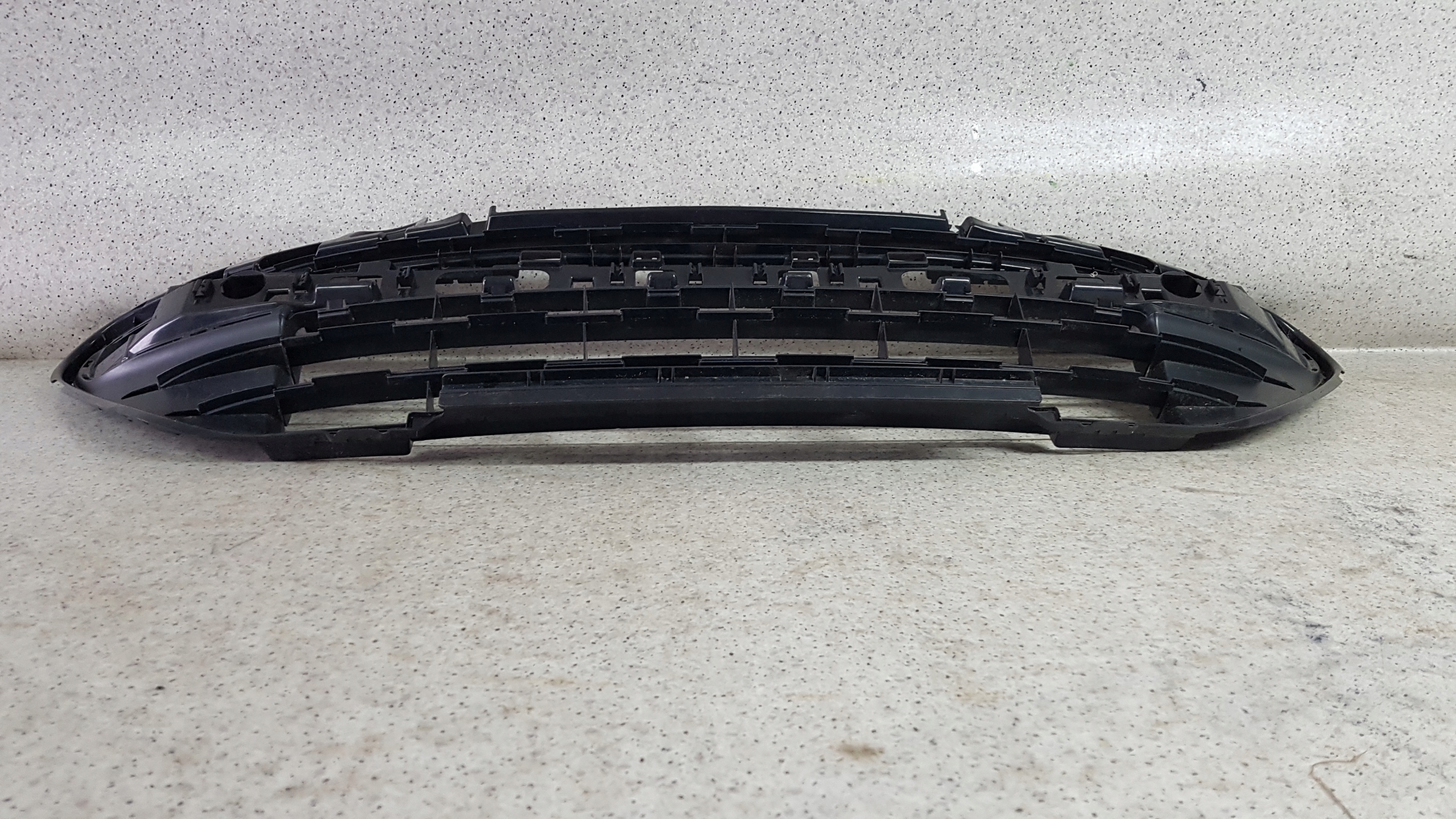 PEUGEOT RCZ 2010 - Lüftungsgitter mitte der Stoßstange 3345