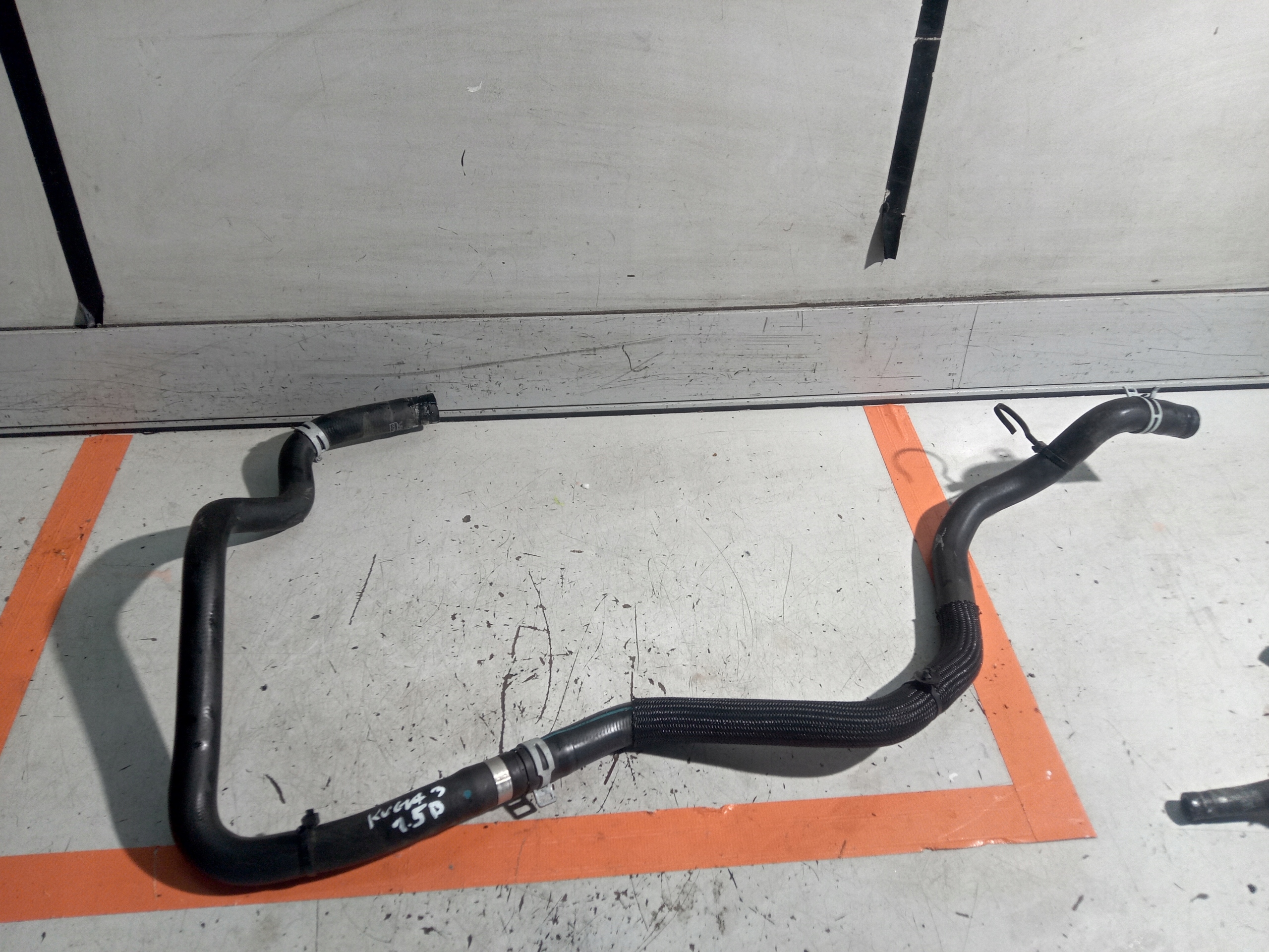 LX61-6B851-AMC - FORD KUGA MK3 ВОДОПРОВОДНАЯ ТРУБА 1.5 ECOBOOST