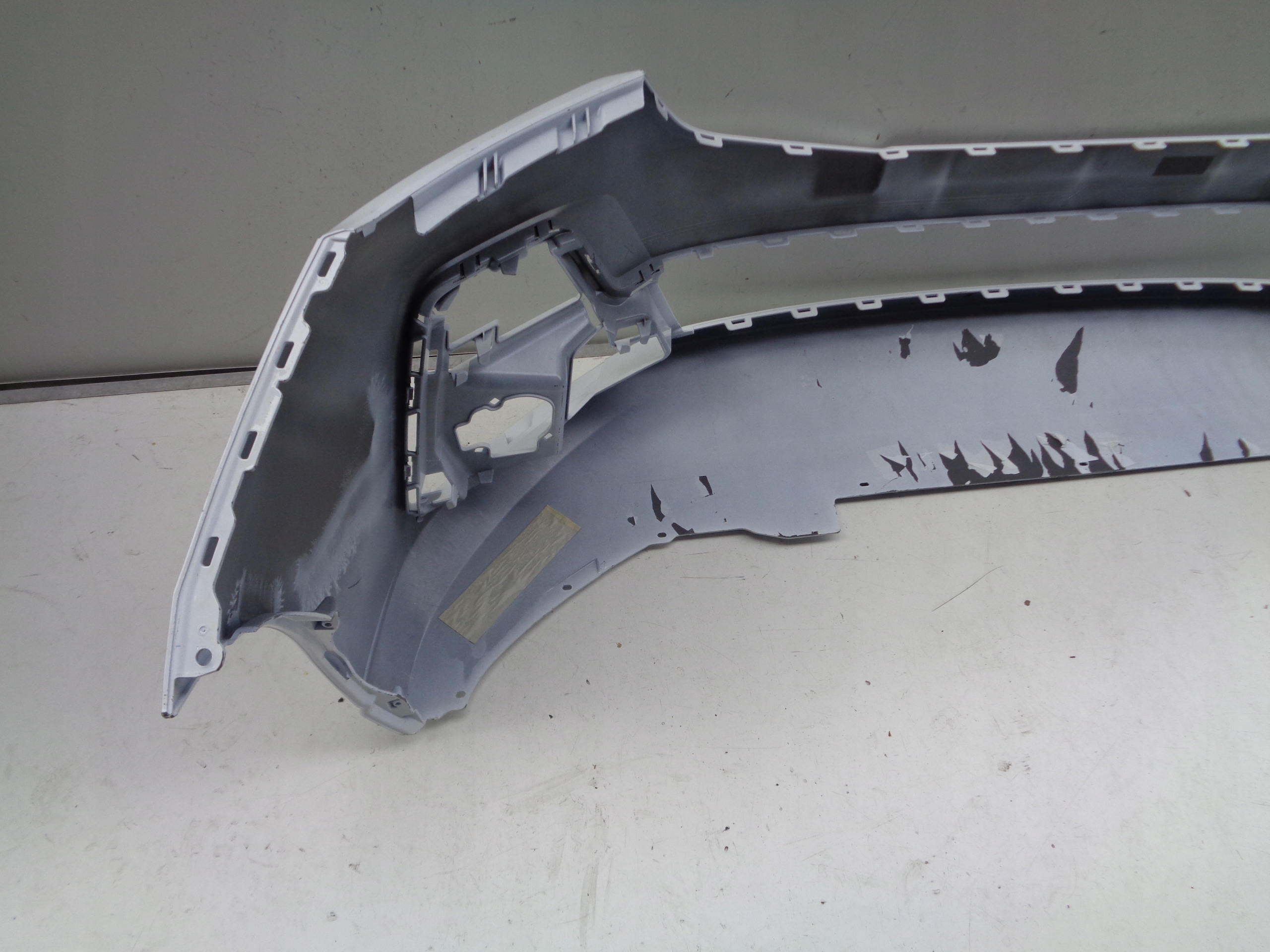 FRONTSTOSSSTANGE FORD TRANSIT CONNECT III 22- 28905