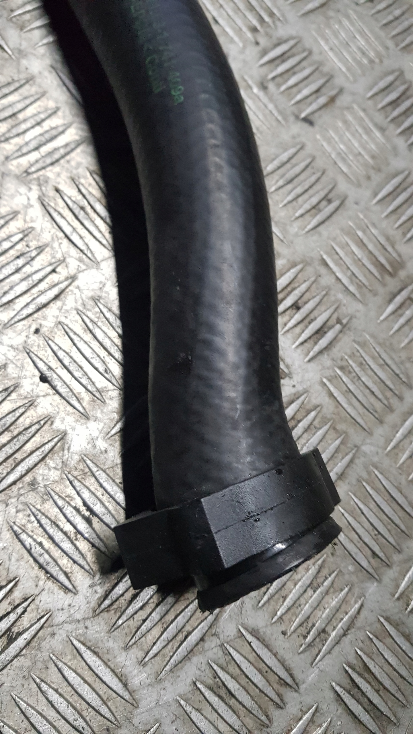 BMW E38 prijenos crijevo vode 1741409a