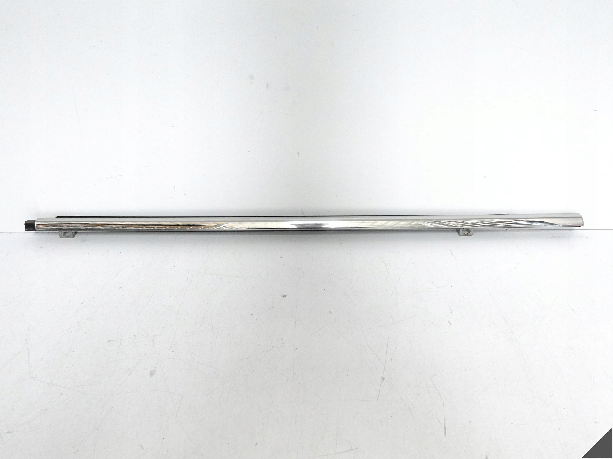 BENTLEY CONTINENTAL FLYING SPUR 3W5 06-12 moulding dust rear part right