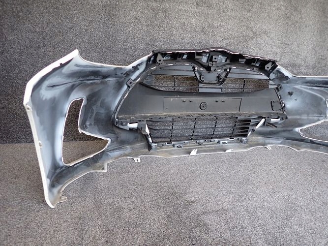 TOYOTA YARIS IV 20- FRONTSTOSSSTANGE VORNE
